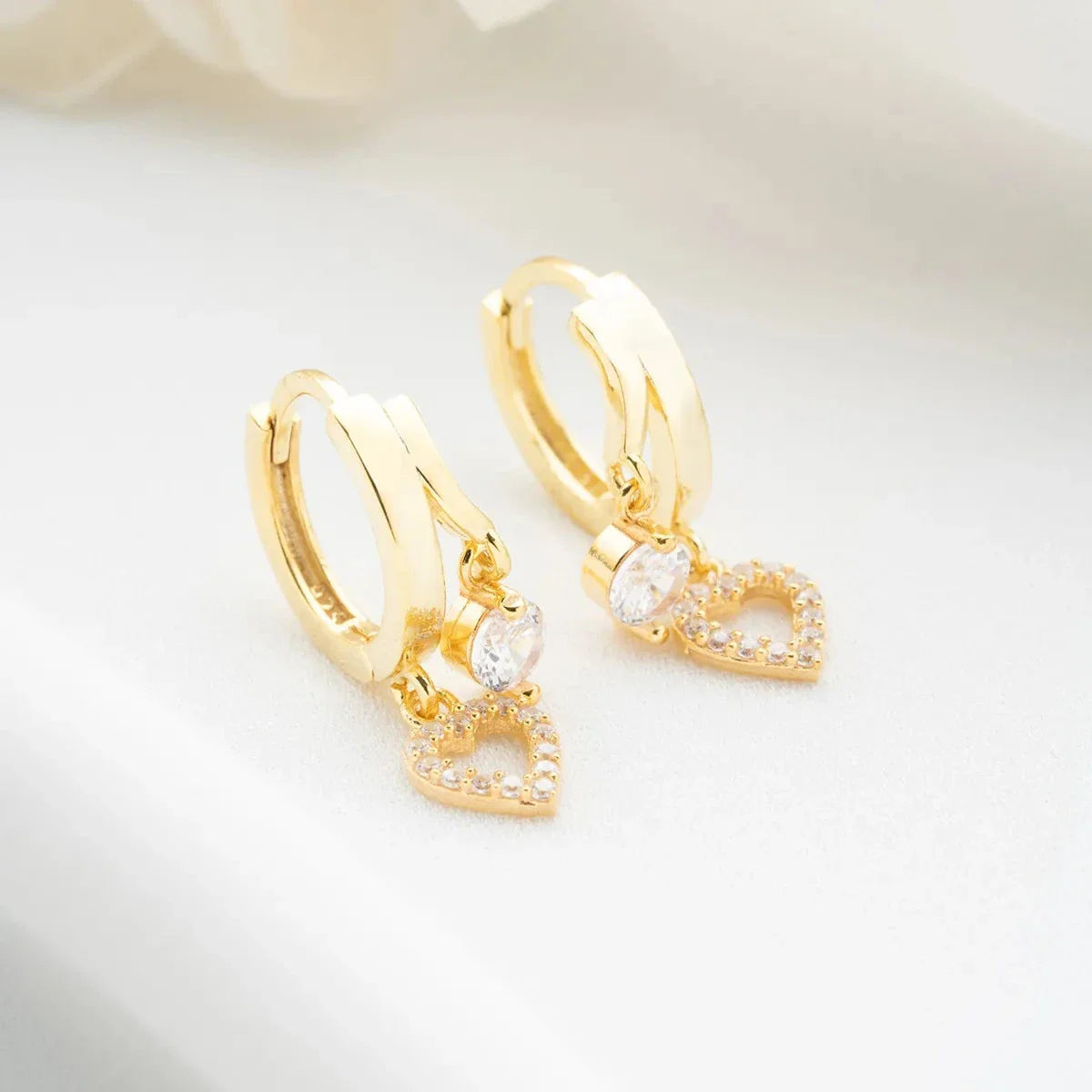 MİNİ ZİRKON TAŞ KÜPE | 925 GÜMÜŞ