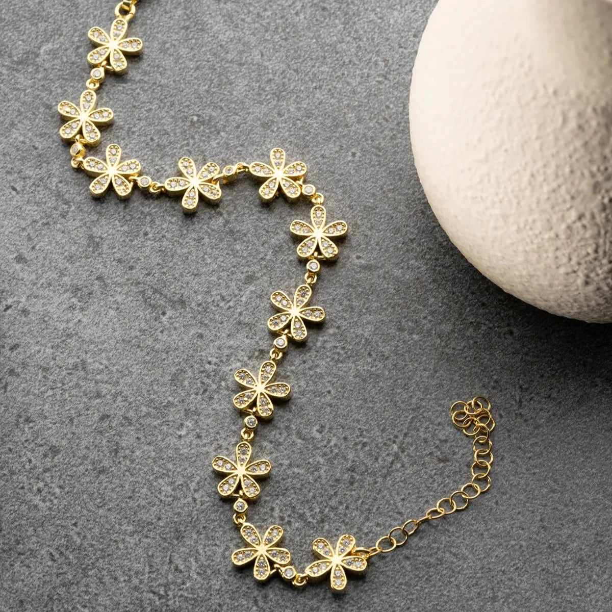 ZİRKON TAŞLI PAPATYA BİLEKLİK | 925 GÜMÜŞ