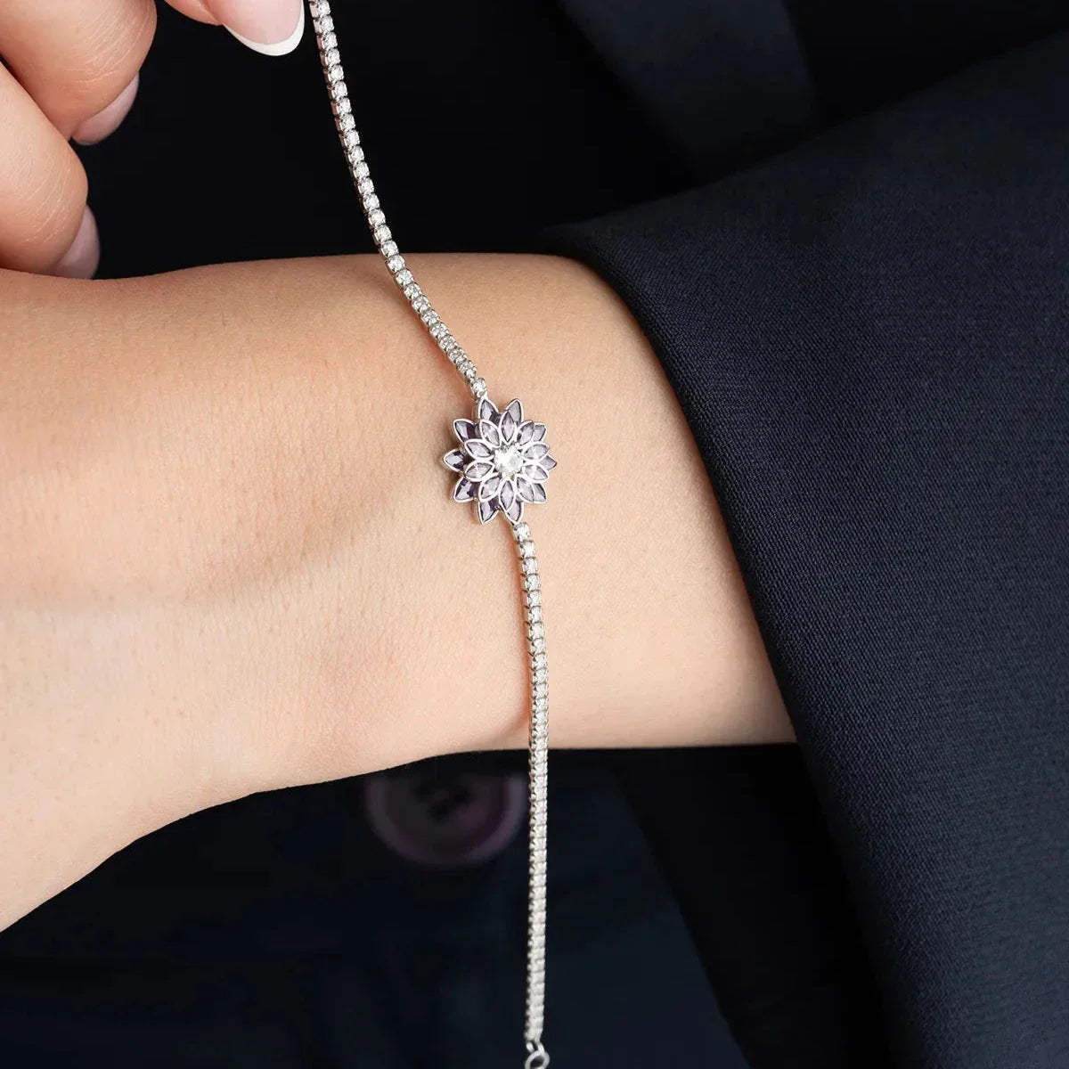 MOR TAŞLI LOTUS SU YOLU BİLEKLİK | 925 GÜMÜŞ