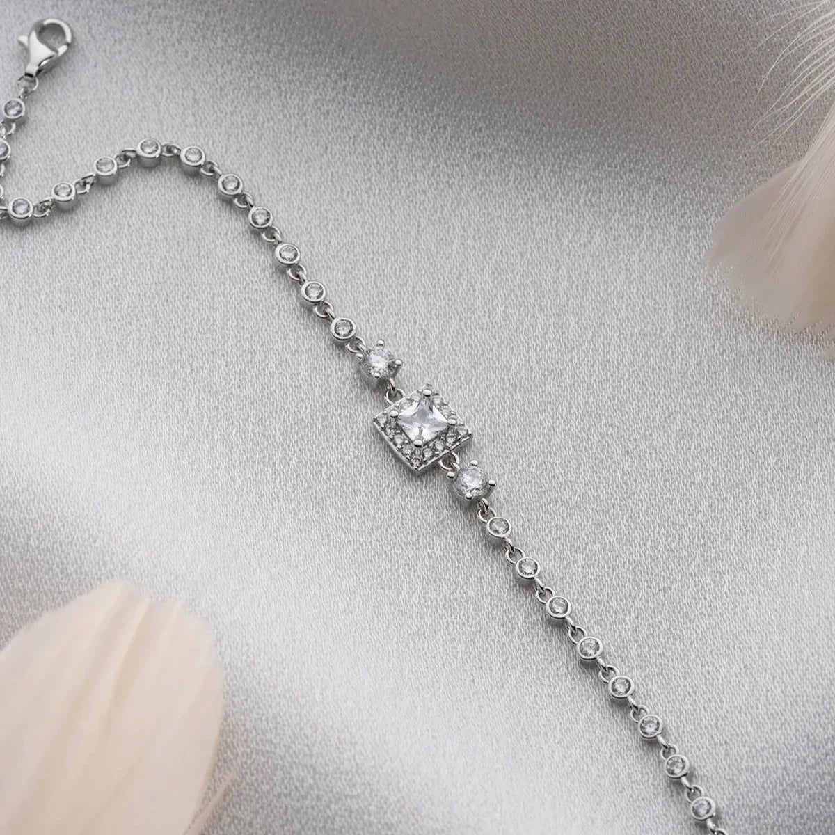 KARE TAŞLI SU YOLU BİLEKLİK | 925 GÜMÜŞ