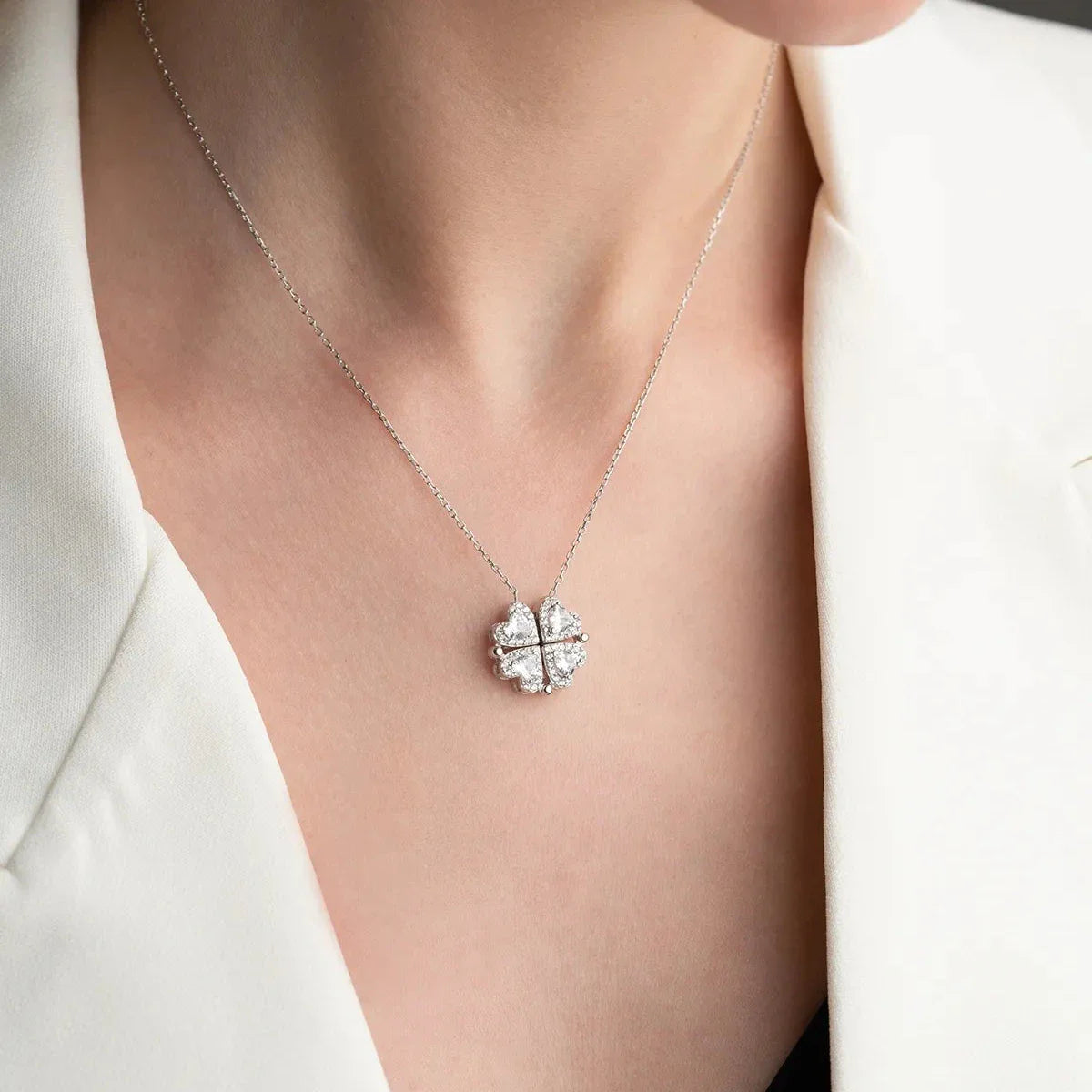 MIKNATISLI BEYAZ TAŞ KOLYE | 925 GÜMÜŞ