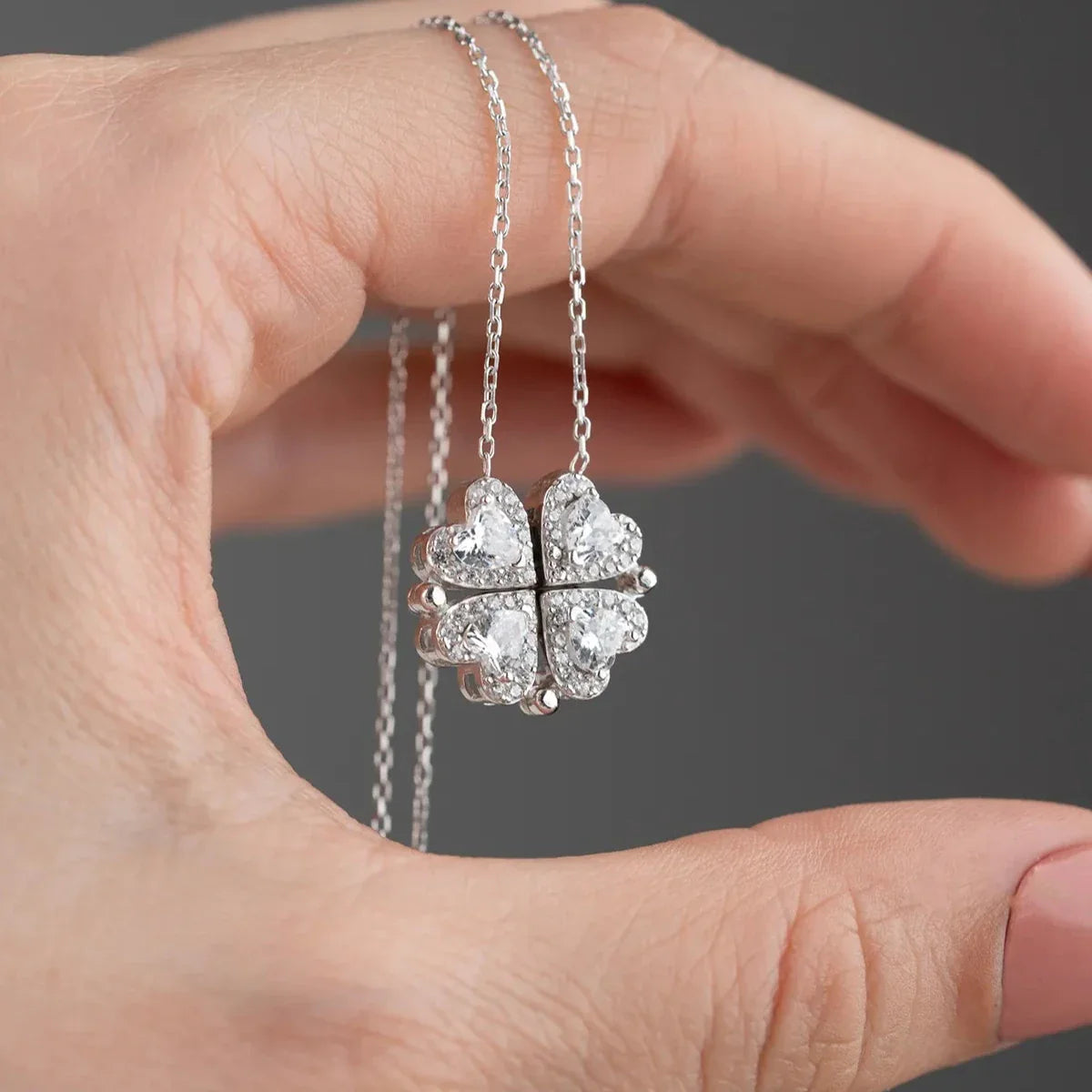 MIKNATISLI BEYAZ TAŞ KOLYE | 925 GÜMÜŞ