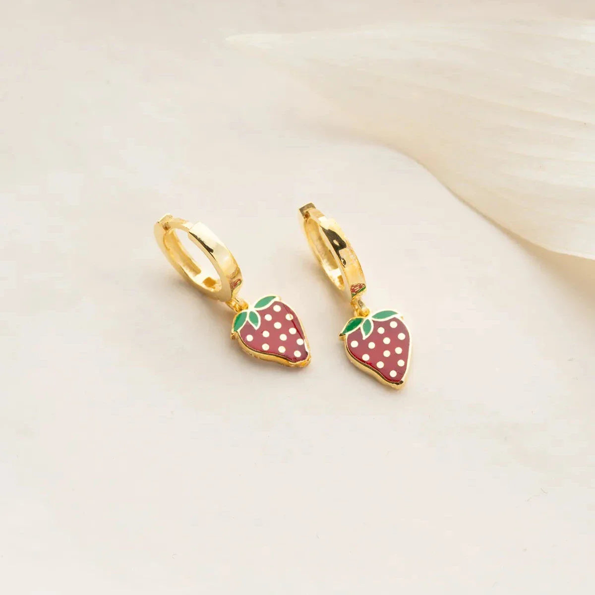 ÇİLEK ÇOCUK KÜPE | 925 GÜMÜŞ