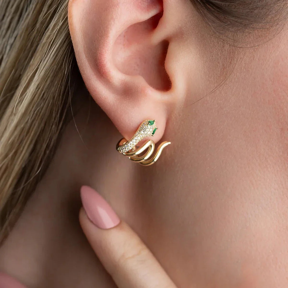 YEŞİL TAŞLI YILAN KÜPE | 925 GÜMÜŞ