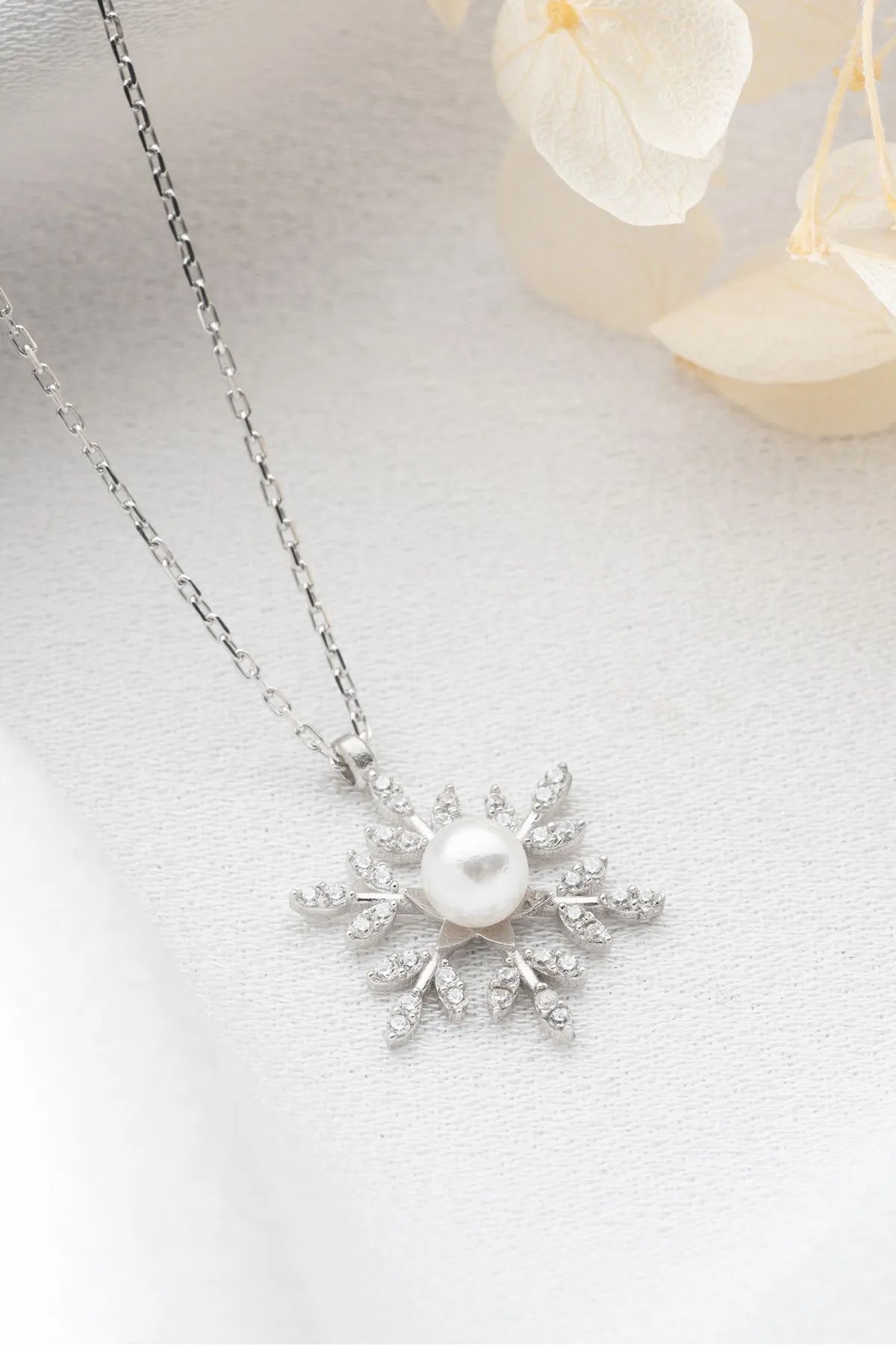 İNCİLİ KAR TANESİ KOLYE | 925 GÜMÜŞ