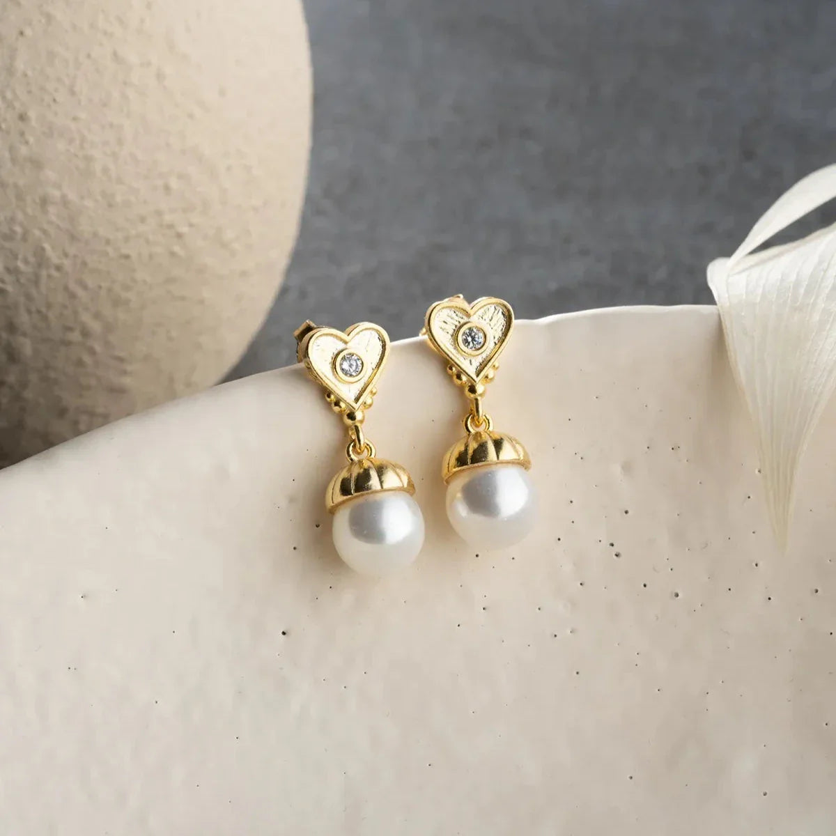 İNCİLİ KALP KÜPE | 925 GÜMÜŞ