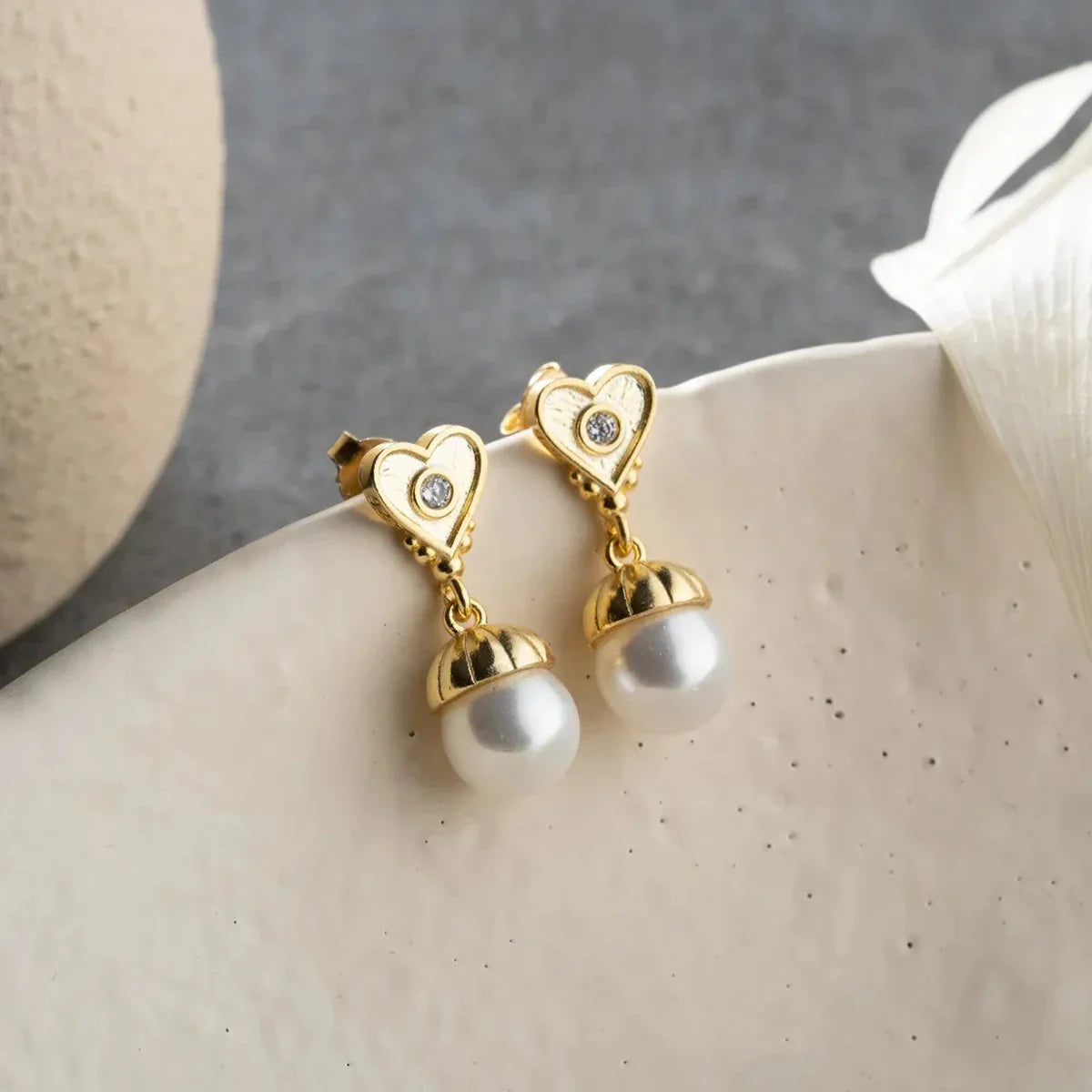 İNCİLİ KALP KÜPE | 925 GÜMÜŞ