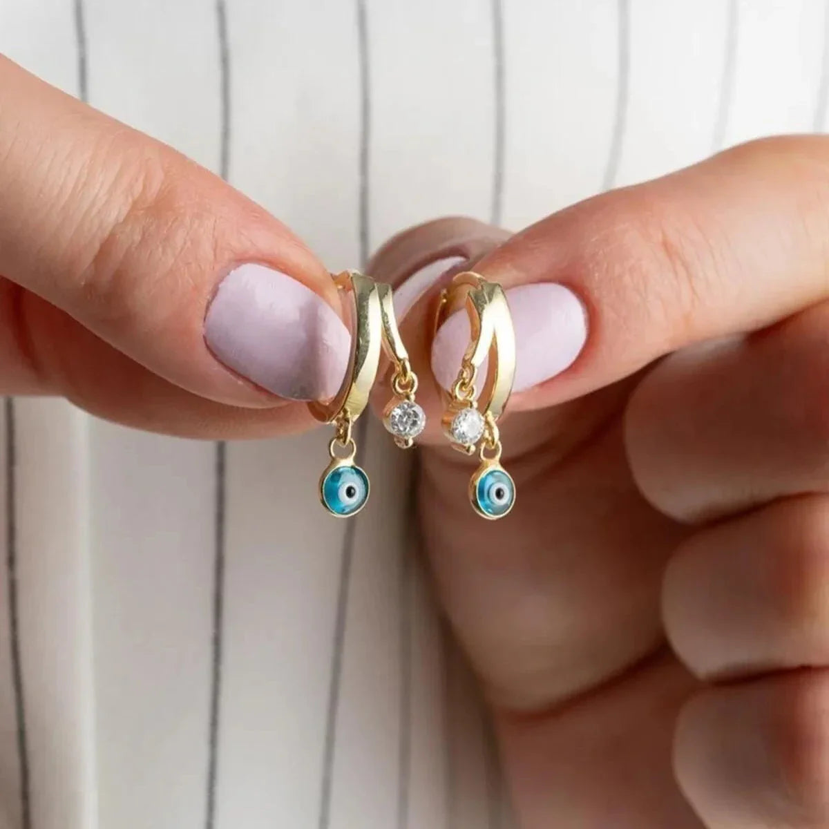 TAŞLI NAZAR KÜPE | 925 GÜMÜŞ