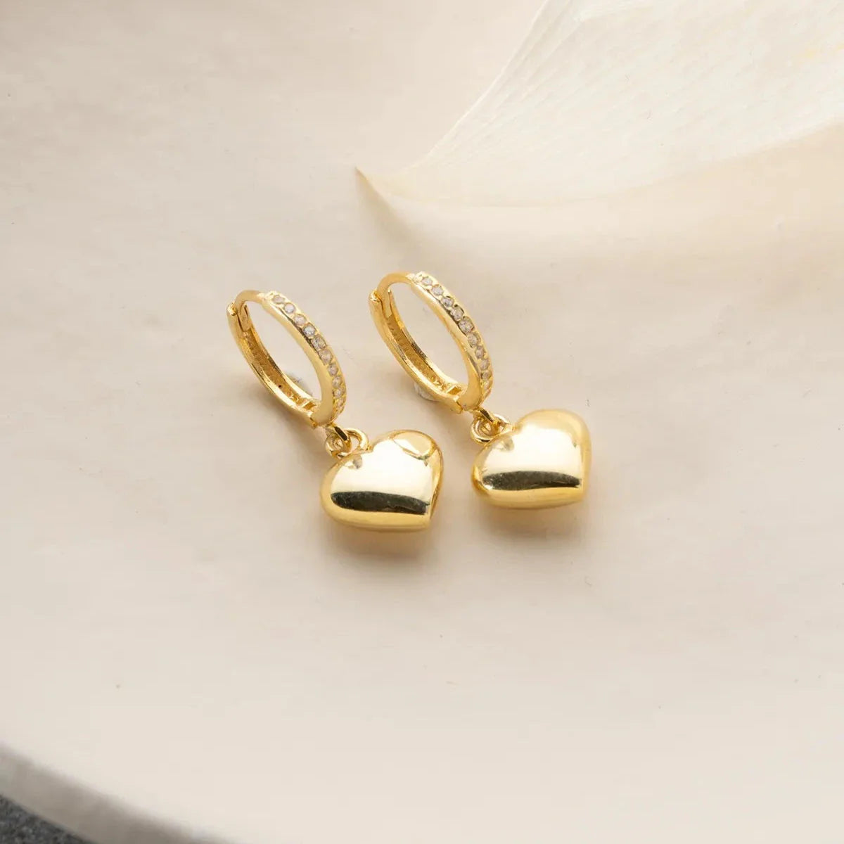 BOMBELİ KALP KÜPE | 925 GÜMÜŞ