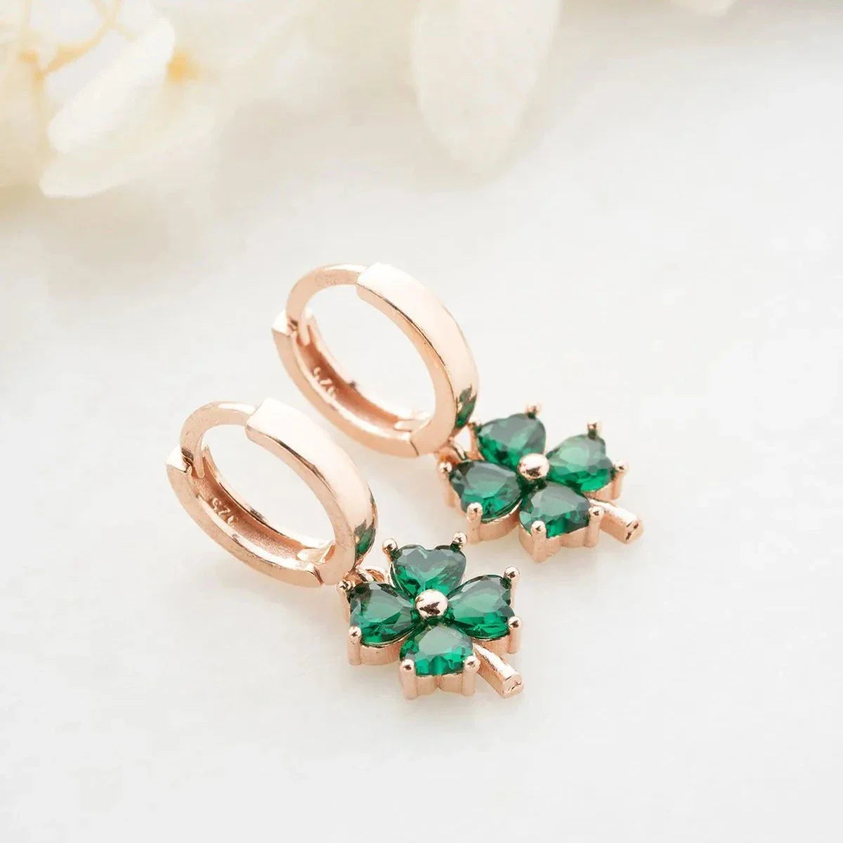 YEŞİL YONCA KÜPE | 925 GÜMÜŞ