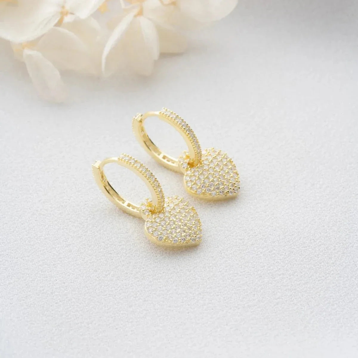 ZİRKON TAŞLI KALP KÜPE | 925 GÜMÜŞ