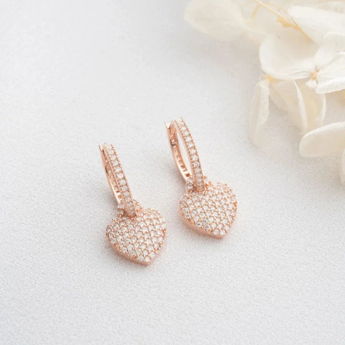 ZİRKON TAŞLI KALP KÜPE | 925 GÜMÜŞ