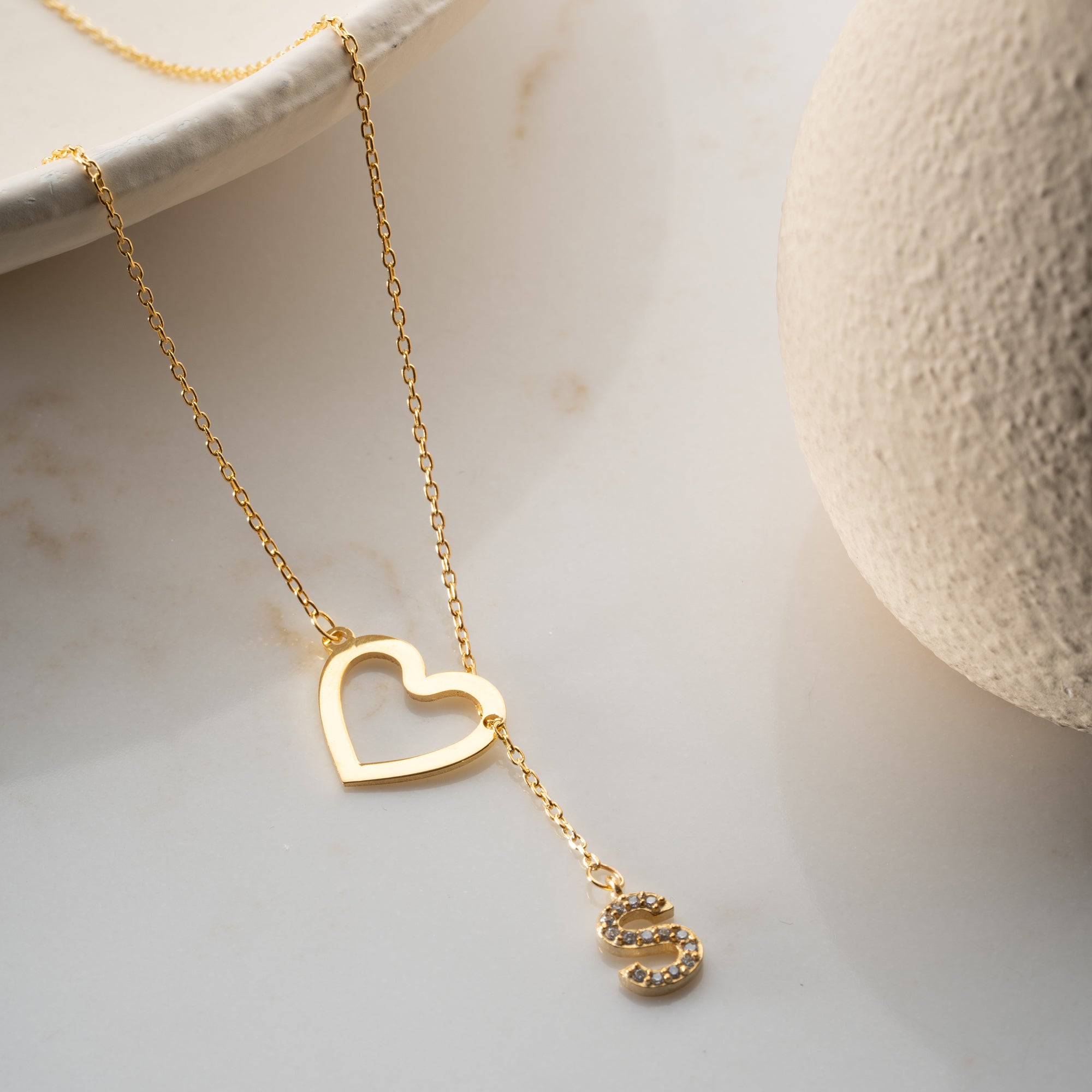 HARF SALLANTILI KALP KOLYE | 925 GÜMÜŞ