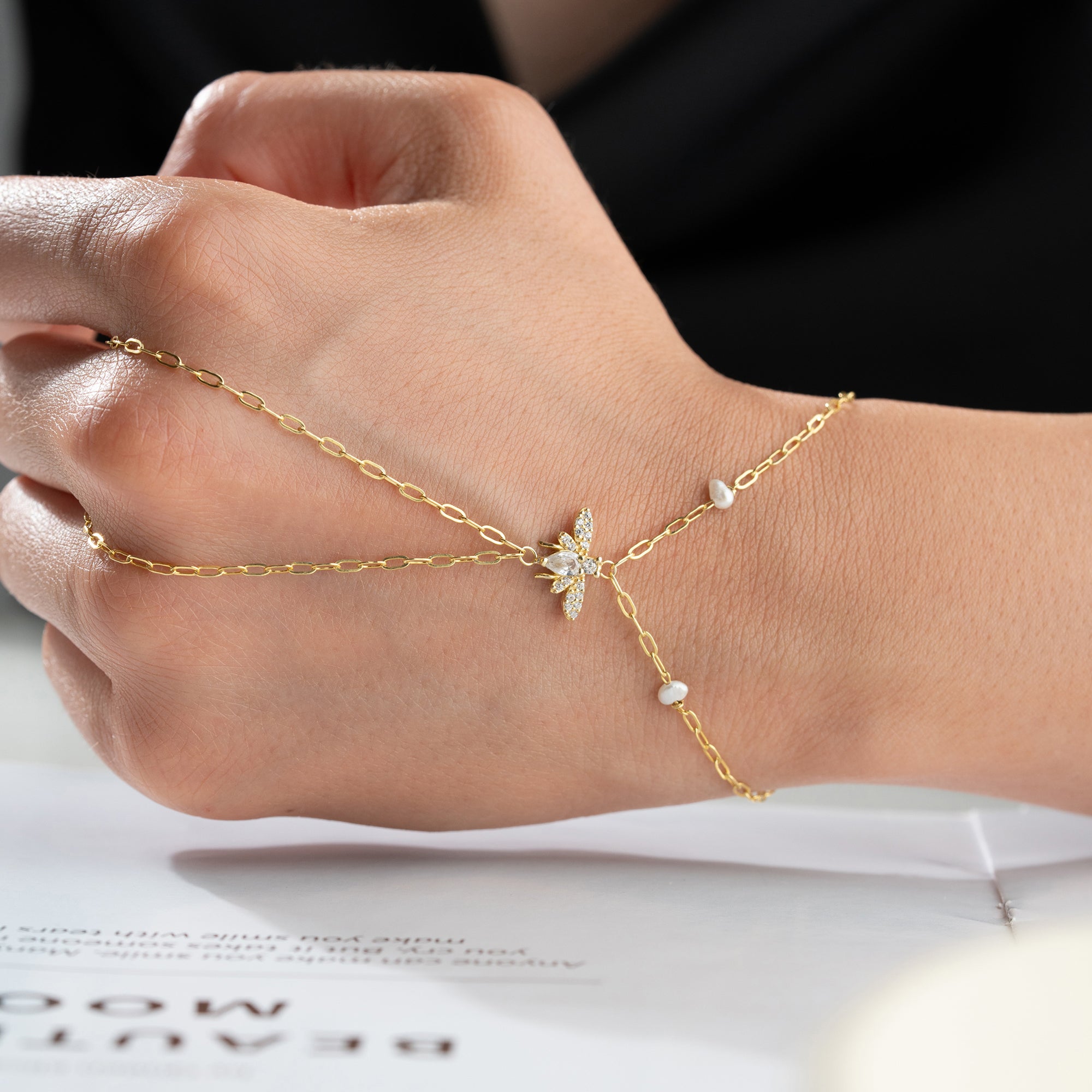 İNCİLİ ARI ŞAHMERAN | 925 GÜMÜŞ