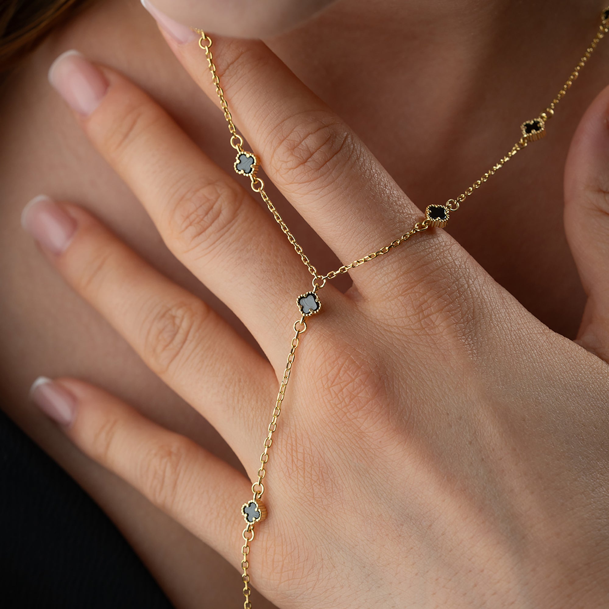 SİYAH MİNİ YONCA Y KOLYE | 925 GÜMÜŞ