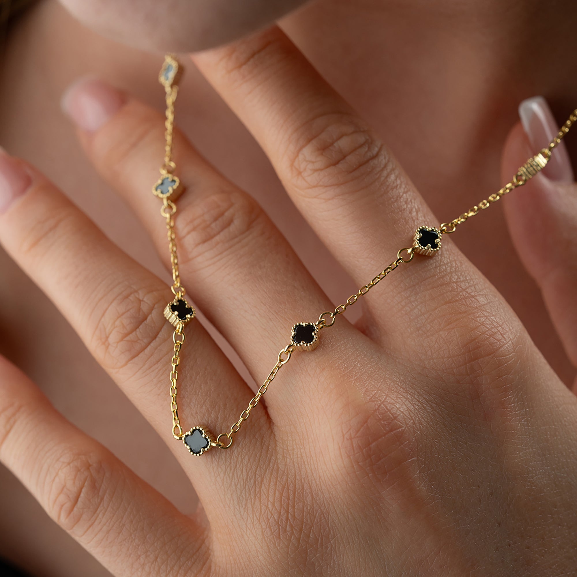 SİYAH MİNİ YONCA KOLYE | 925 GÜMÜŞ