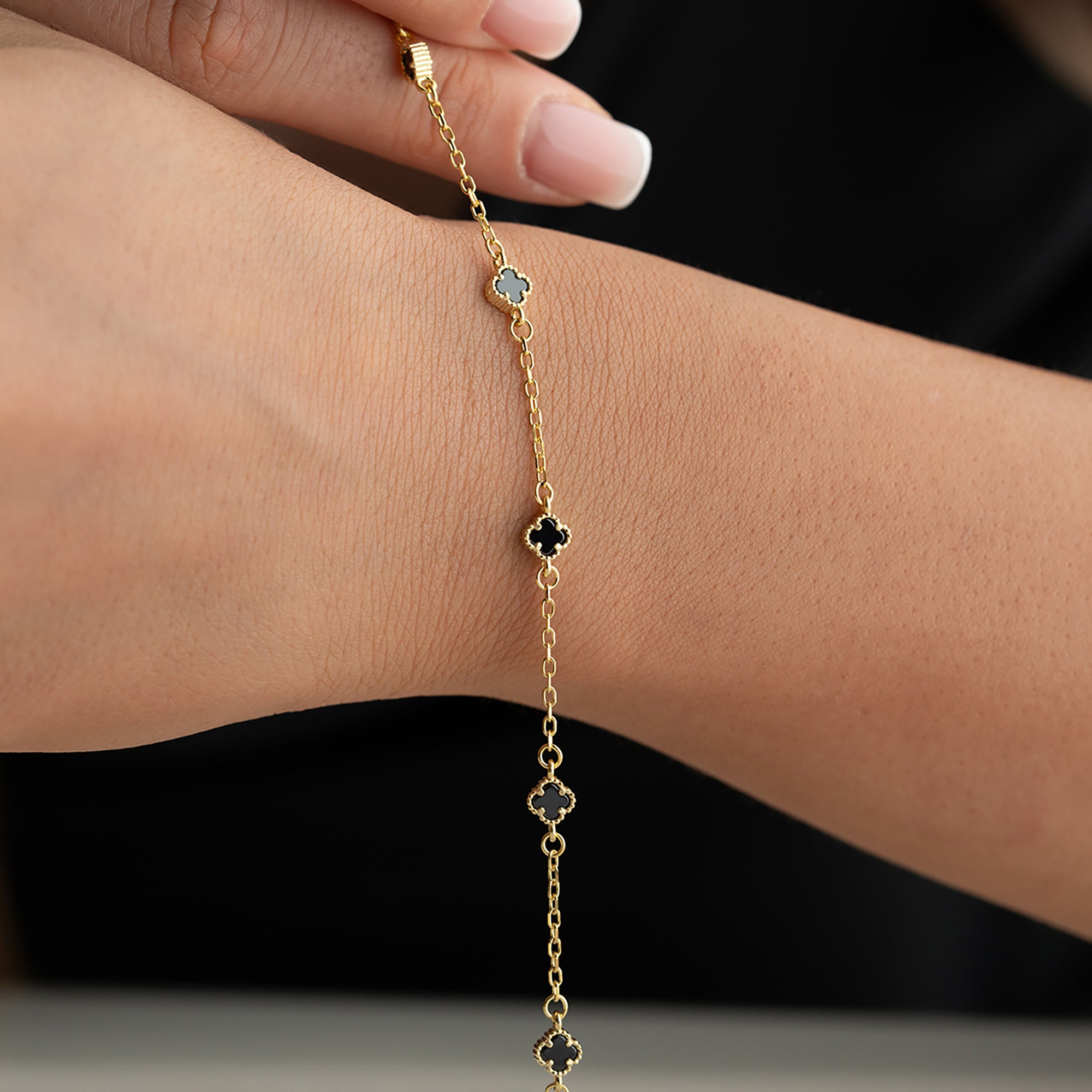 SİYAH TAŞLI ÇOKLU YONCA BİLEKLİK | 925 GÜMÜŞ