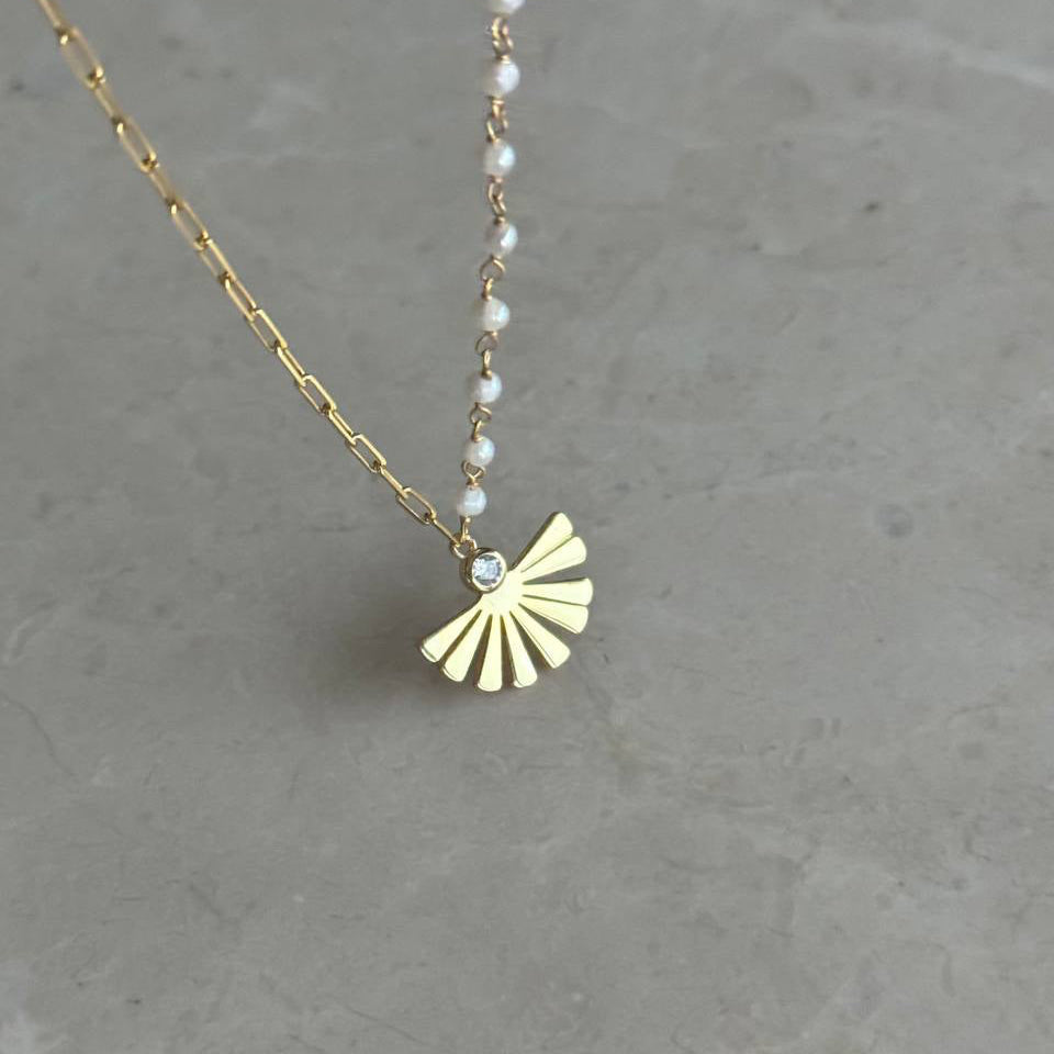 İNCİLİ SWITCH YELPAZE KOLYE | 925 GÜMÜŞ