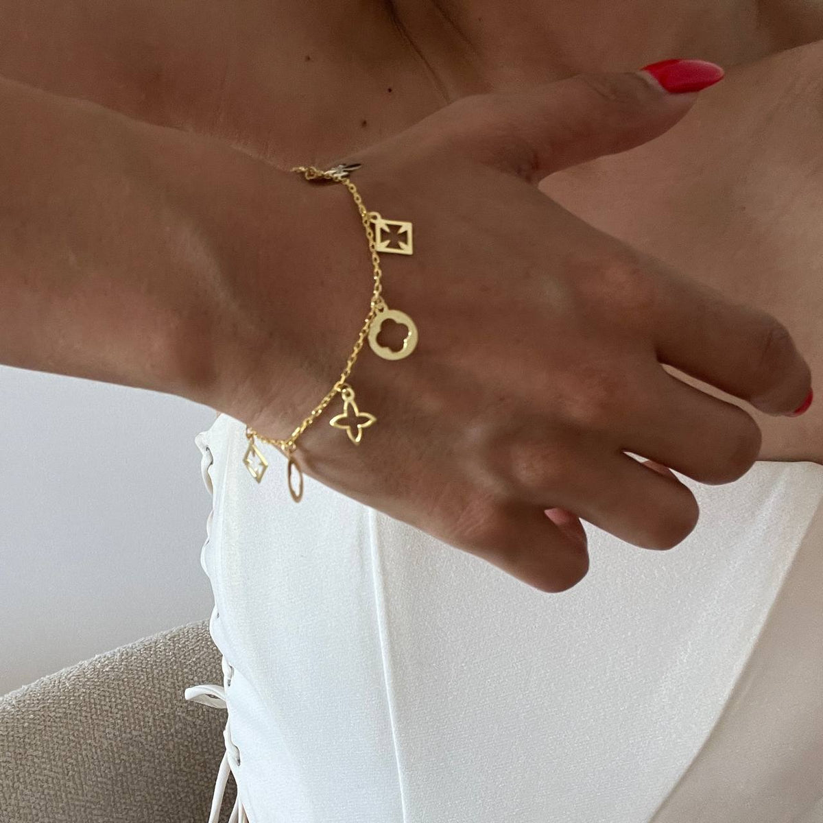 Elenora Charm Sallantılı Bileklik | 925 Ayar Gümüş – Jeweliay Jewelry – 4