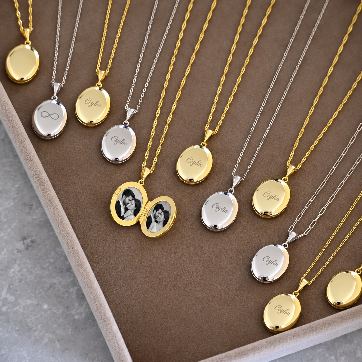 Kişiye Özel İsim Kazımalı Yuvarlak Fotoğraflı Kapaklı Kolye | 925 Ayar Gümüş – Jeweliay Jewelry – 3