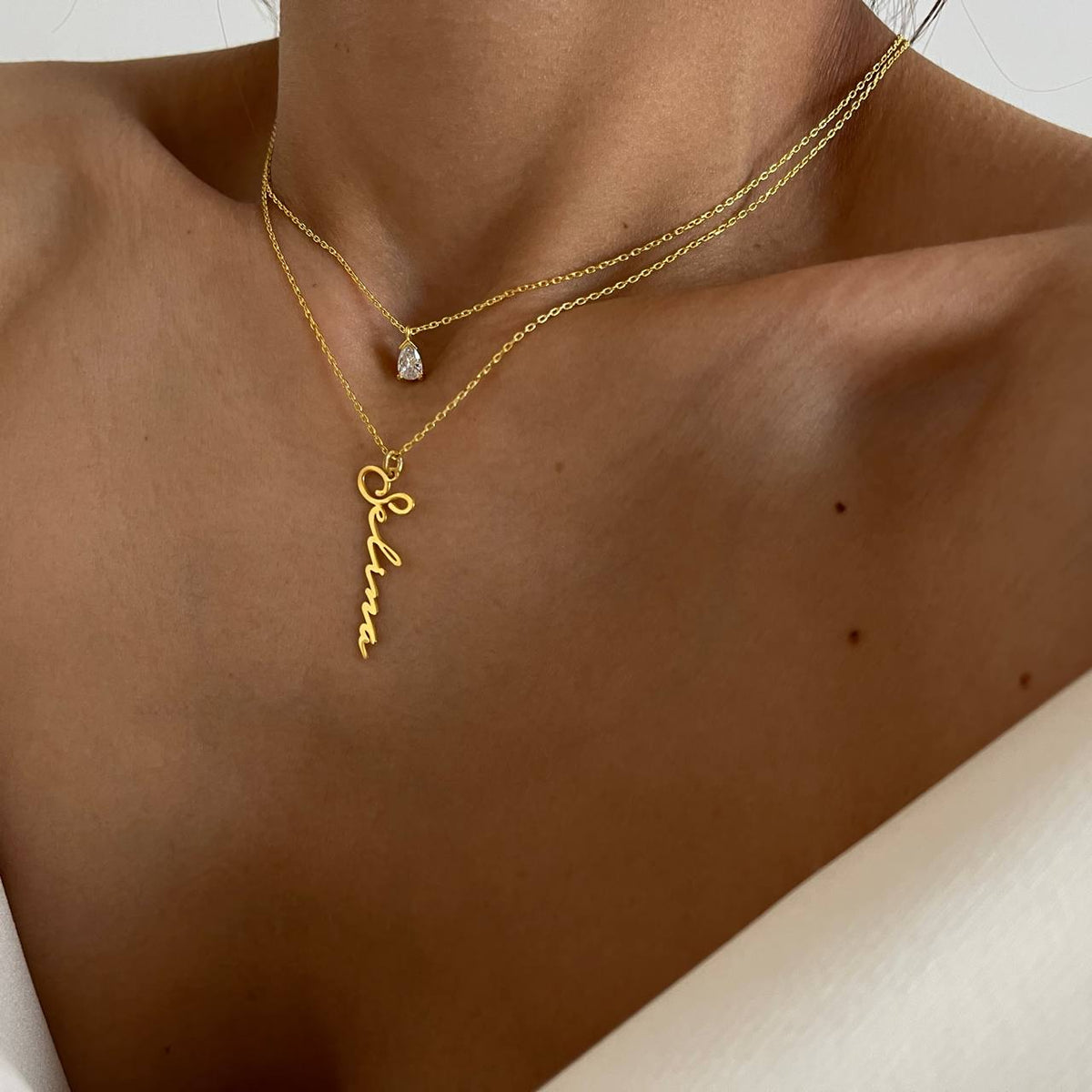 Kişiye Özel Dikey İsim Yazılı Notera Fontlu Kolye | 925 Ayar Gümüş – Jeweliay Jewelry – 19