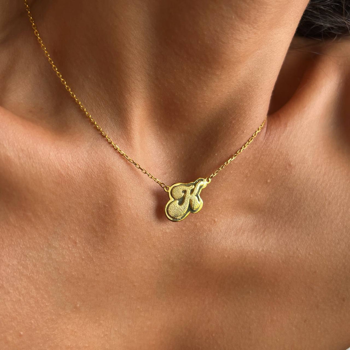 Kişiye Özel Işıltılı El Yazısı Harf Kolye | 925 Ayar Gümüş – Jeweliay Jewelry – 5
