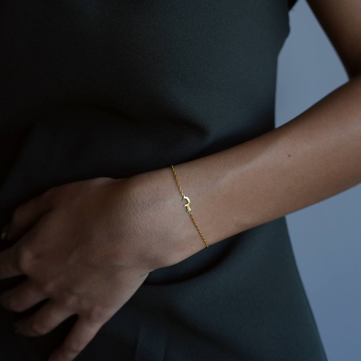 Kişiye Özel Minimal Arapça Harfli Bileklik | 925 Ayar Gümüş – Jeweliay Jewelry – 5