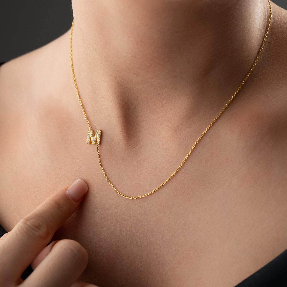 Kişiye Özel Zirkon Taşlı Köprücük Harf Kolye | 925 Ayar Gümüş – Jeweliay Jewelry – 7