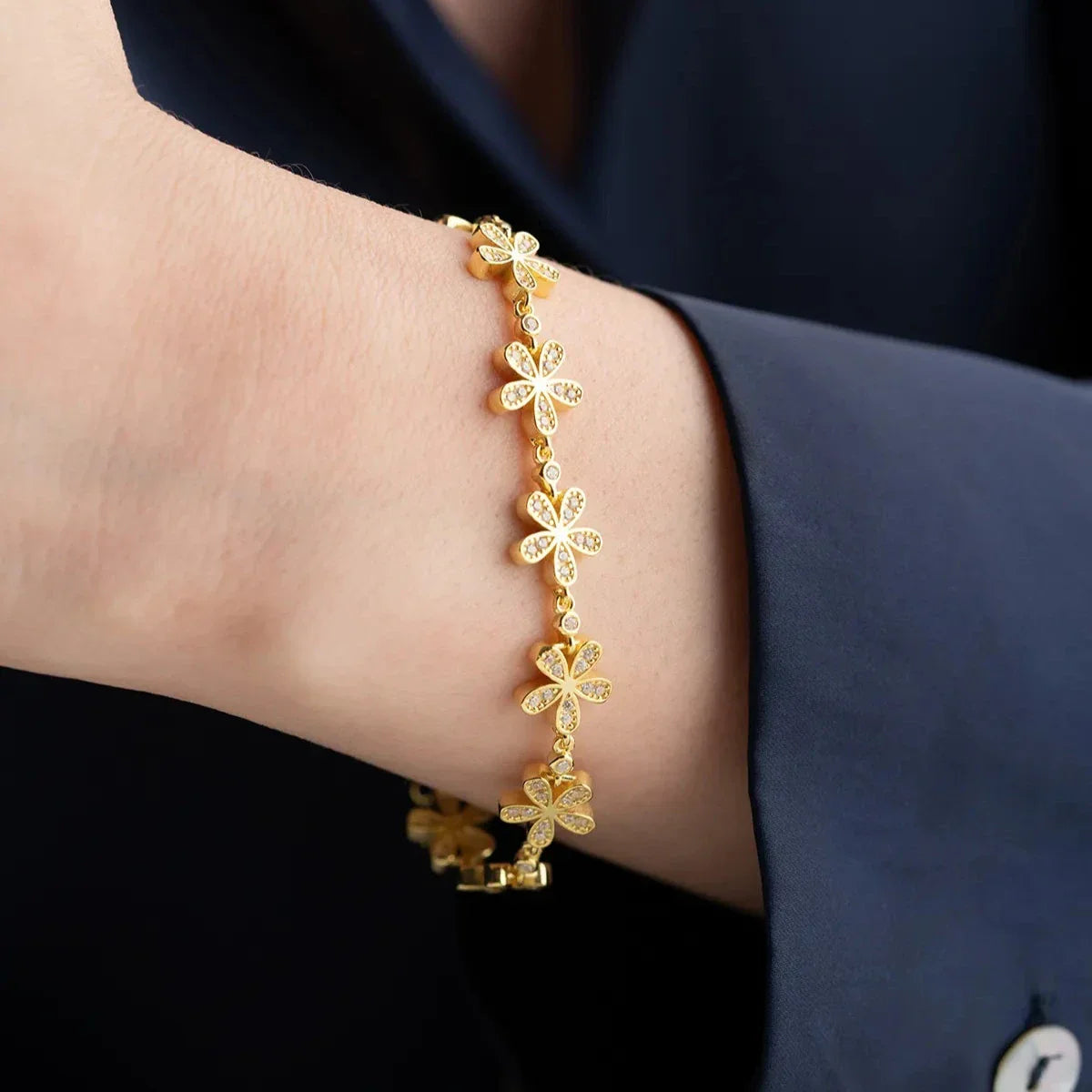 ZİRKON TAŞLI PAPATYA BİLEKLİK | 925 GÜMÜŞ