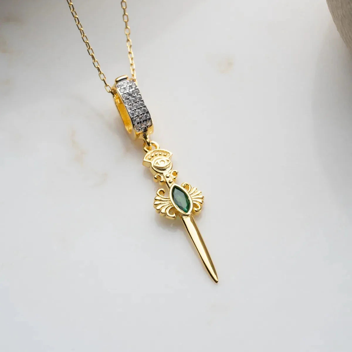 YEŞİL TAŞLI KILIÇ KOLYE | 925 GÜMÜŞ