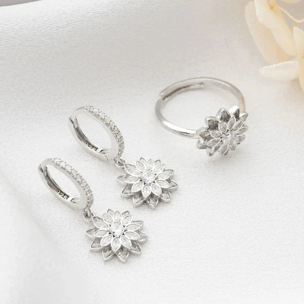 LOTUS ÇİÇEĞİ YÜZÜK KÜPE SET | 925 GÜMÜŞ