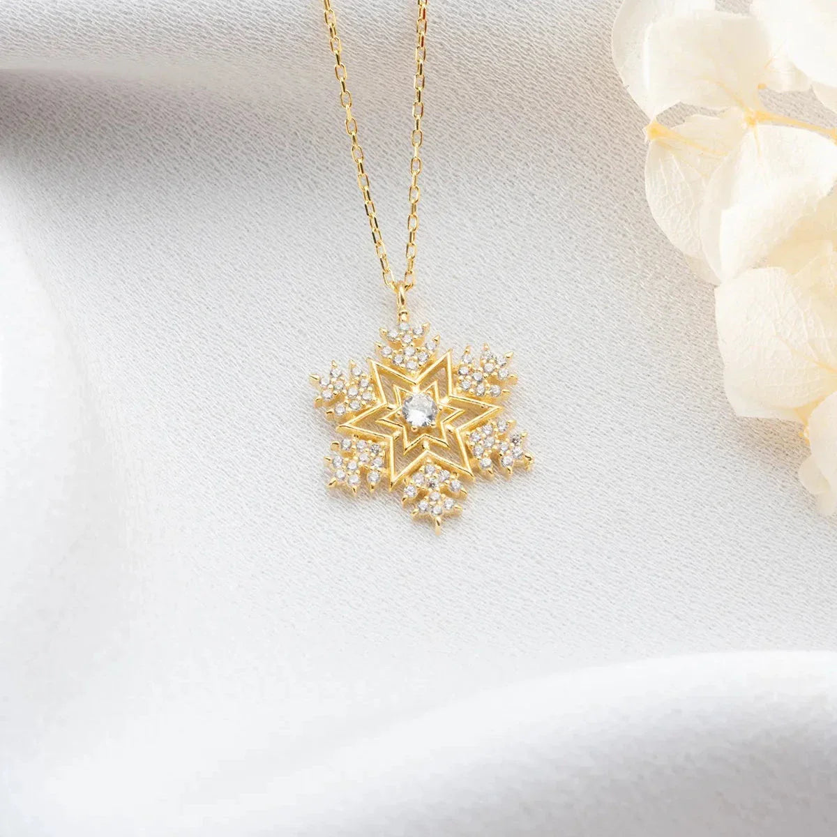 TEK TAŞLI KAR TANESİ KOLYE | 925 GÜMÜŞ