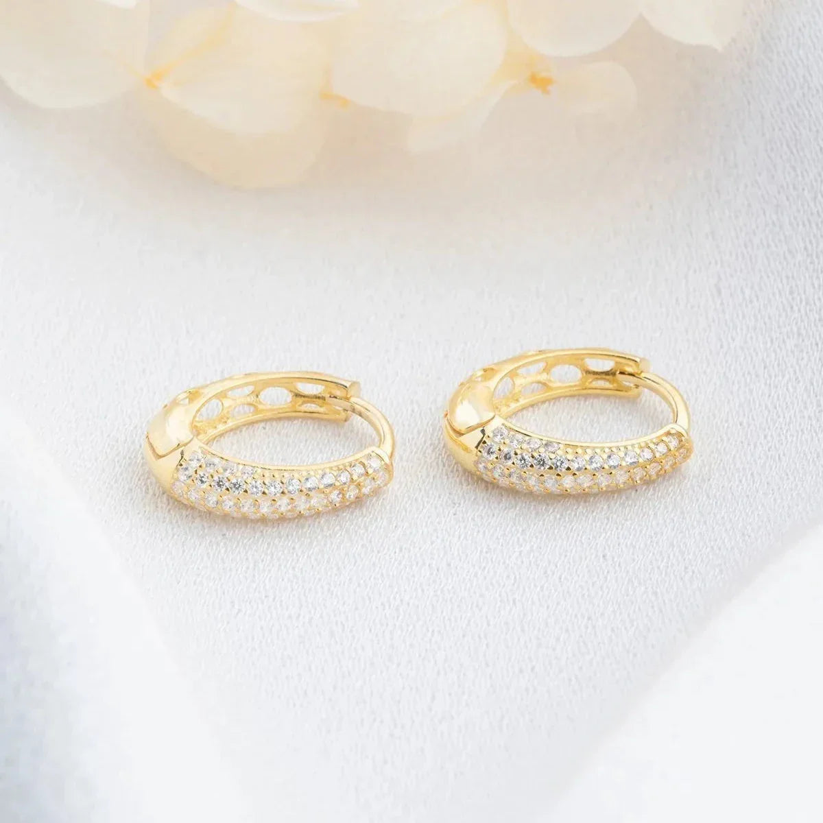 TAŞLI MİNİ HALKA KÜPE | 925 GÜMÜŞ