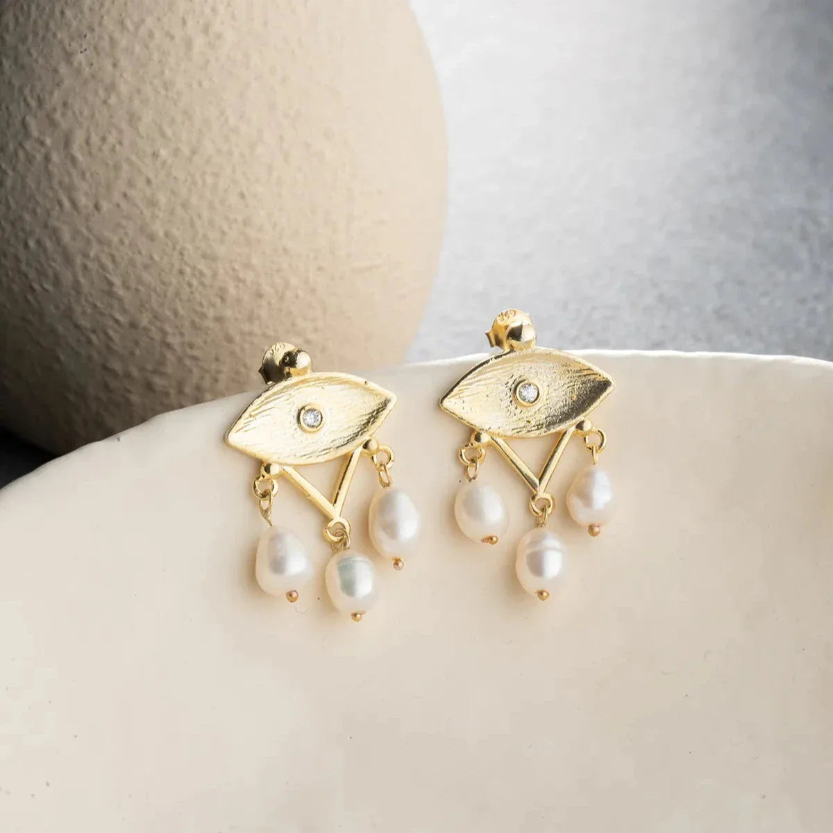 İNCİLİ GÖZ KÜPE | 925 GÜMÜŞ