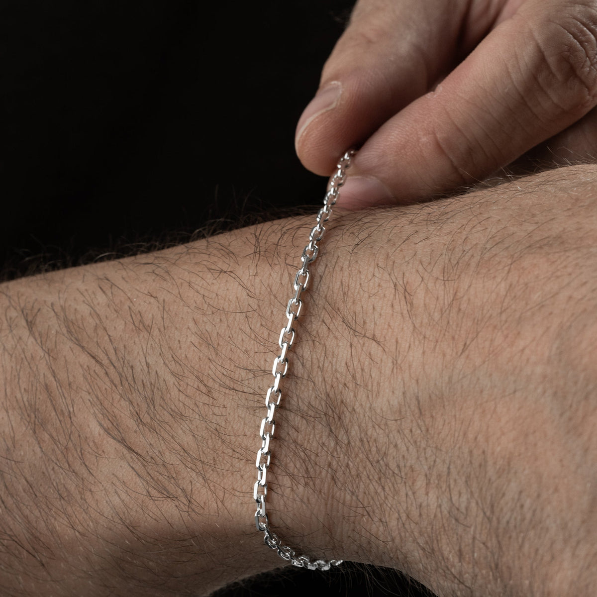 4 mm forse zincir erkek bileklik, bilekte kullanımı.