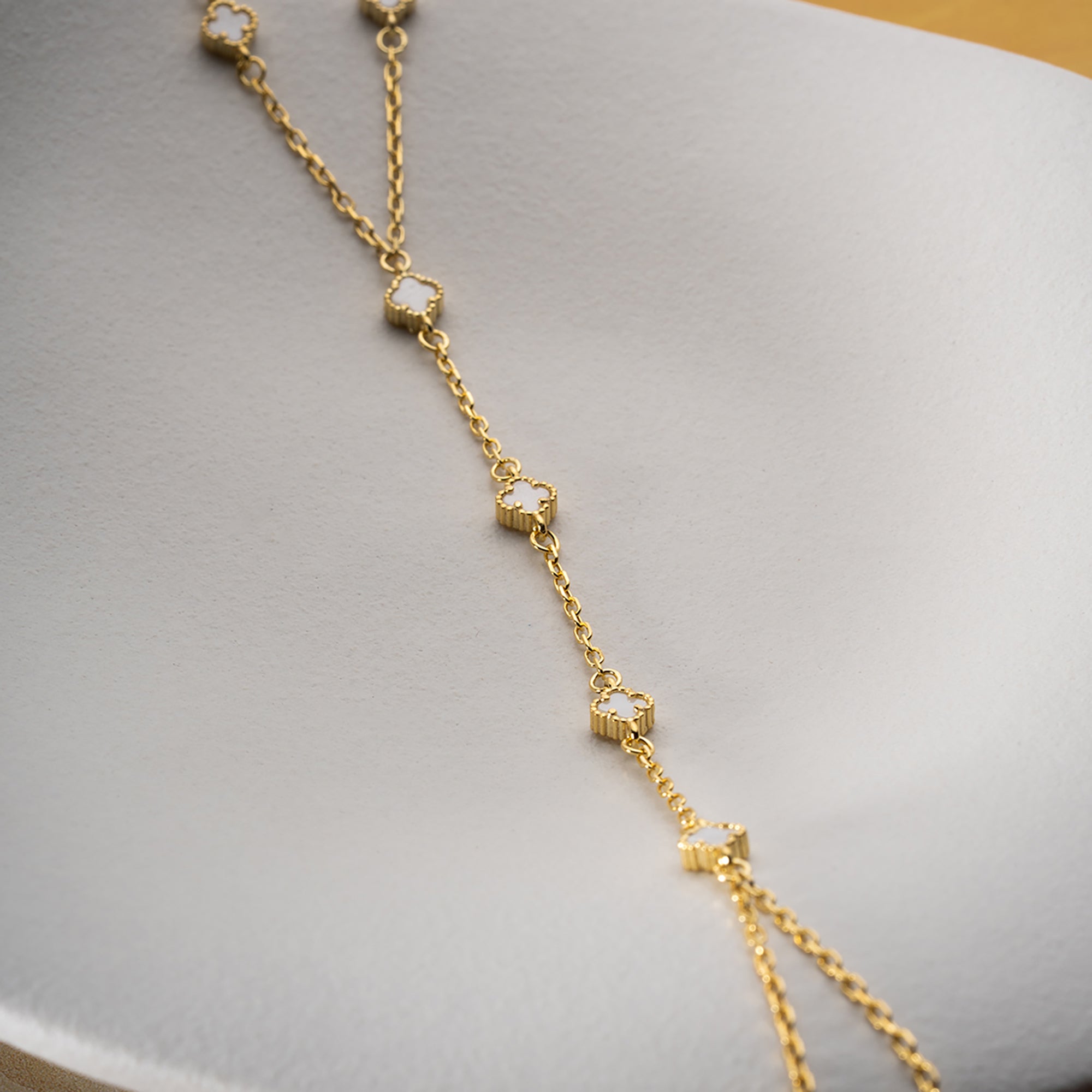 BEYAZ MİNİ YONCA ŞAHMERAN | 925 GÜMÜŞ