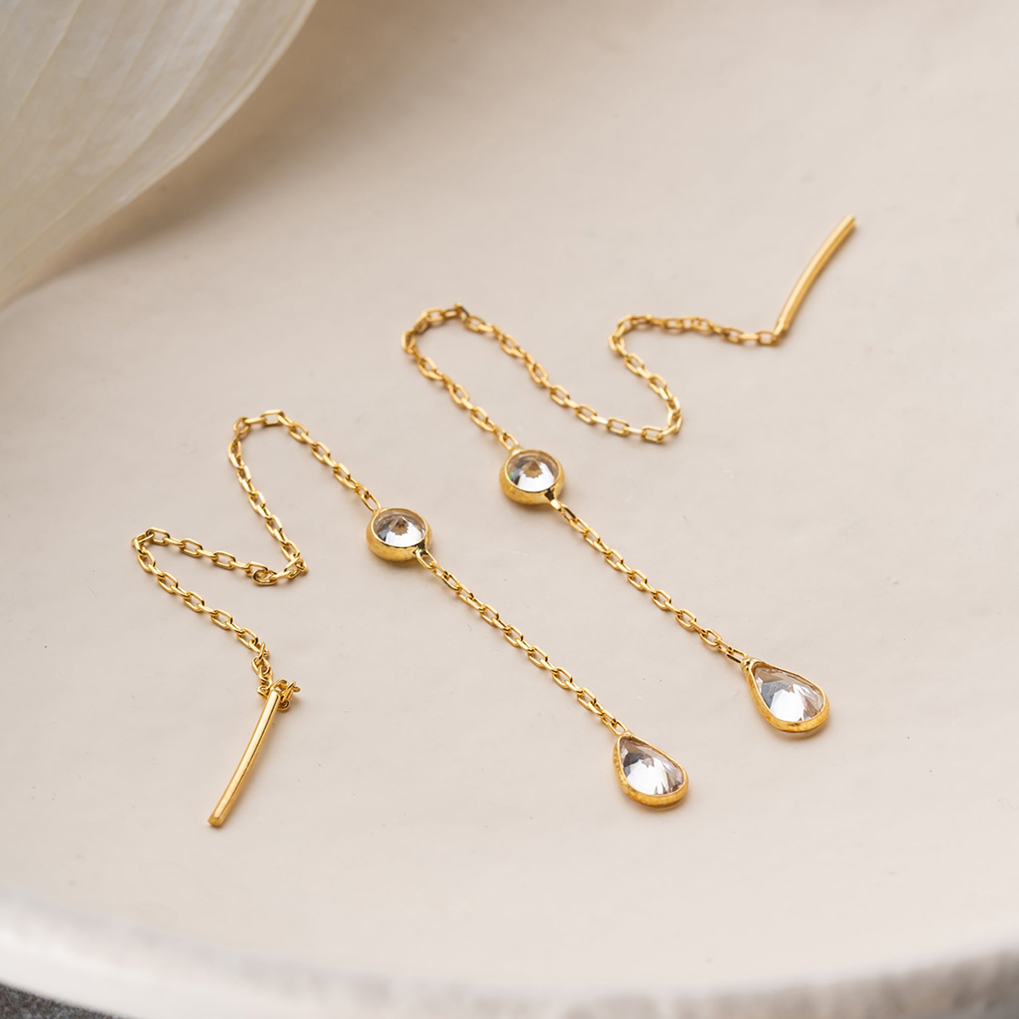 SALLANTILI DAMLA KÜPE | 925 GÜMÜŞ