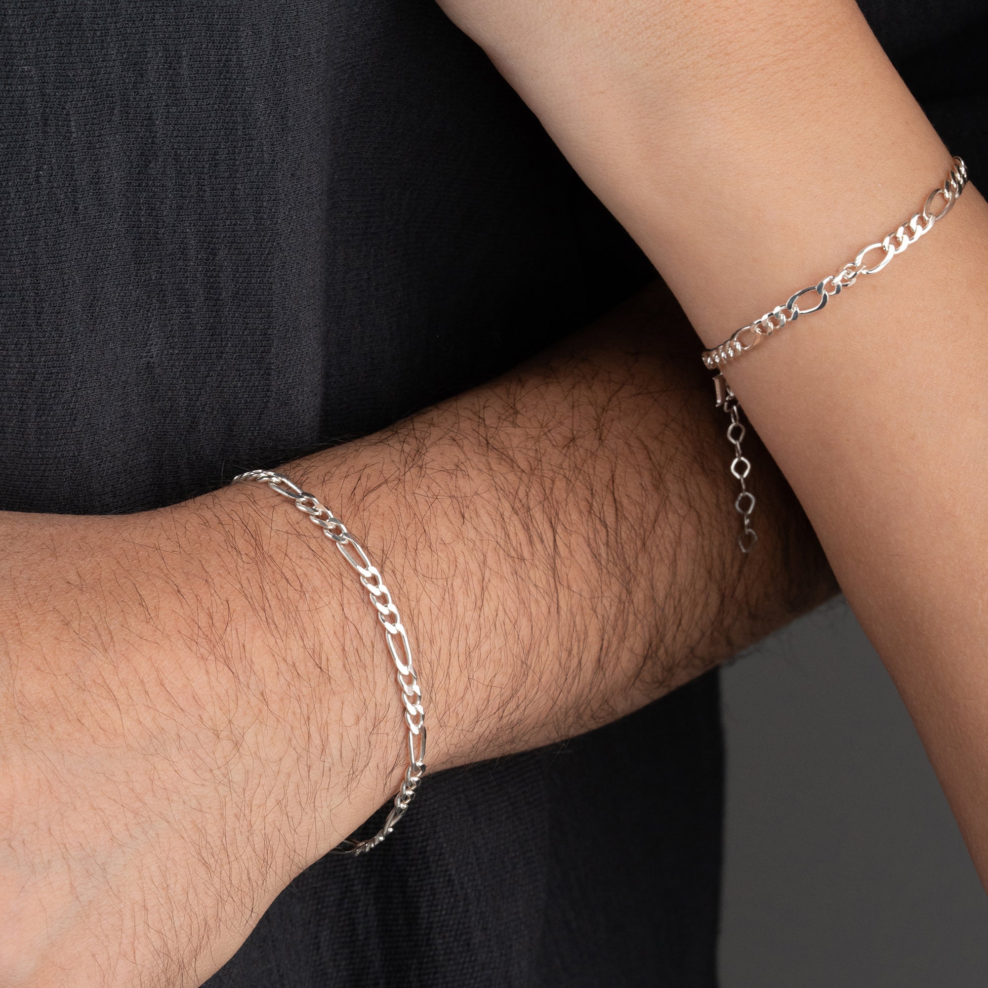 FİGARO ZİNCİR HARFLİ ÇİFT BİLEKLİK | 925 GÜMÜŞ