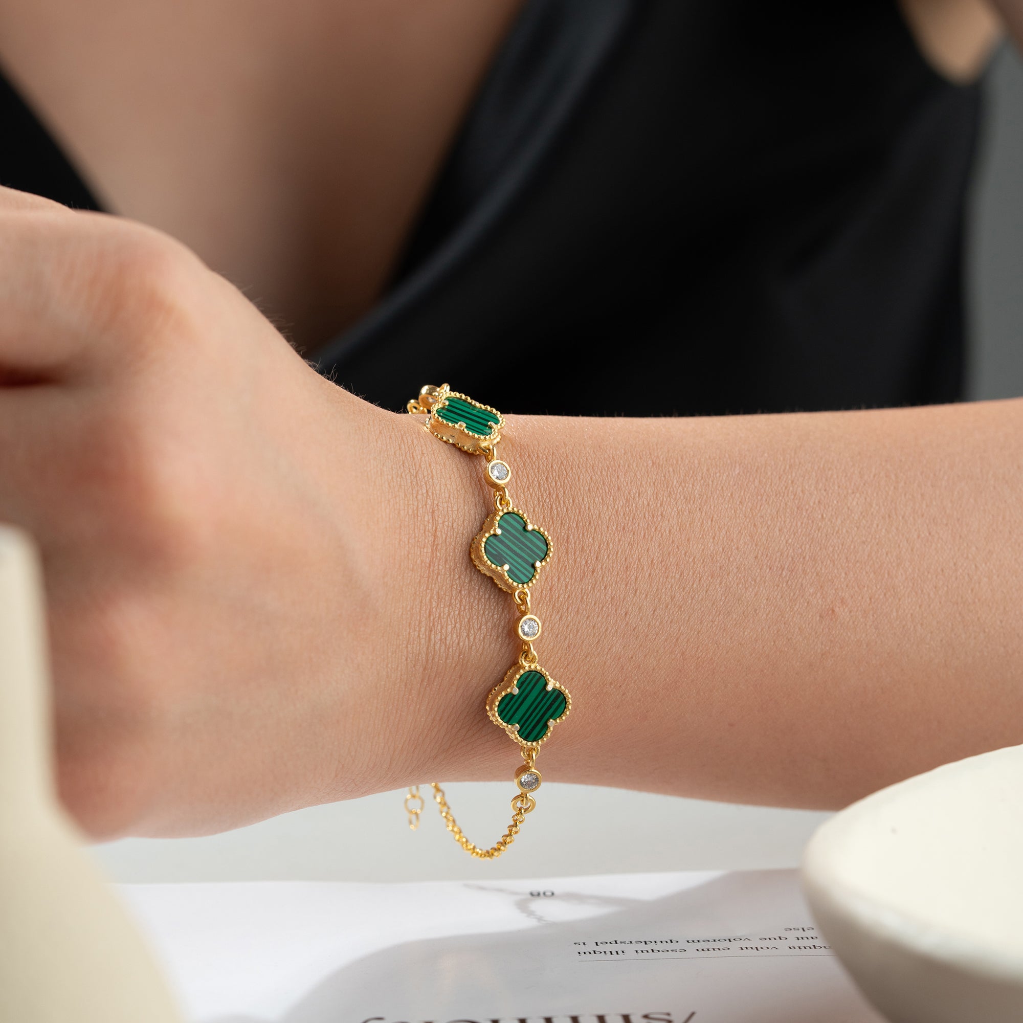 MOVEU ÇOKLU YEŞİL YONCA BİLEKLİK | 925 GÜMÜŞ