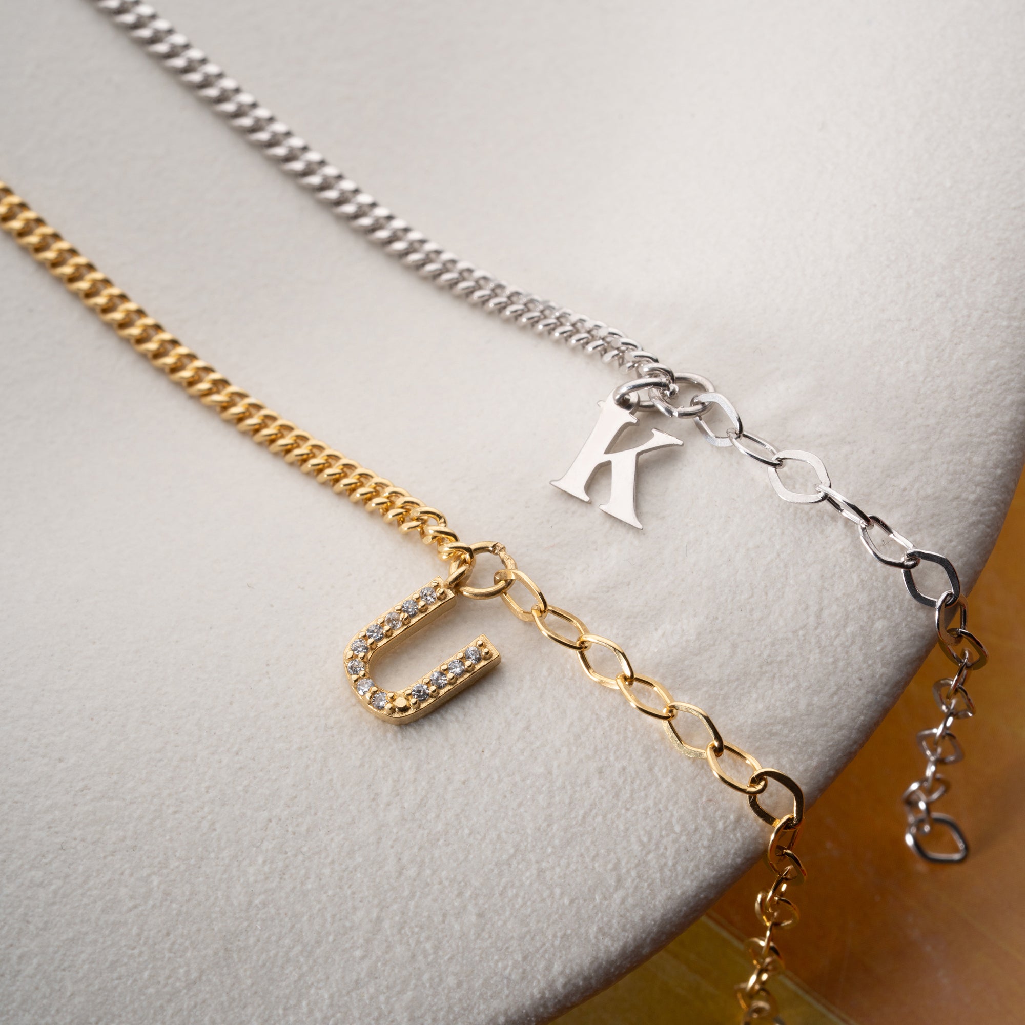 GÜNEŞ VE AY HARFLİ ÇİFT BİLEKLİĞİ II | 925 GÜMÜŞ