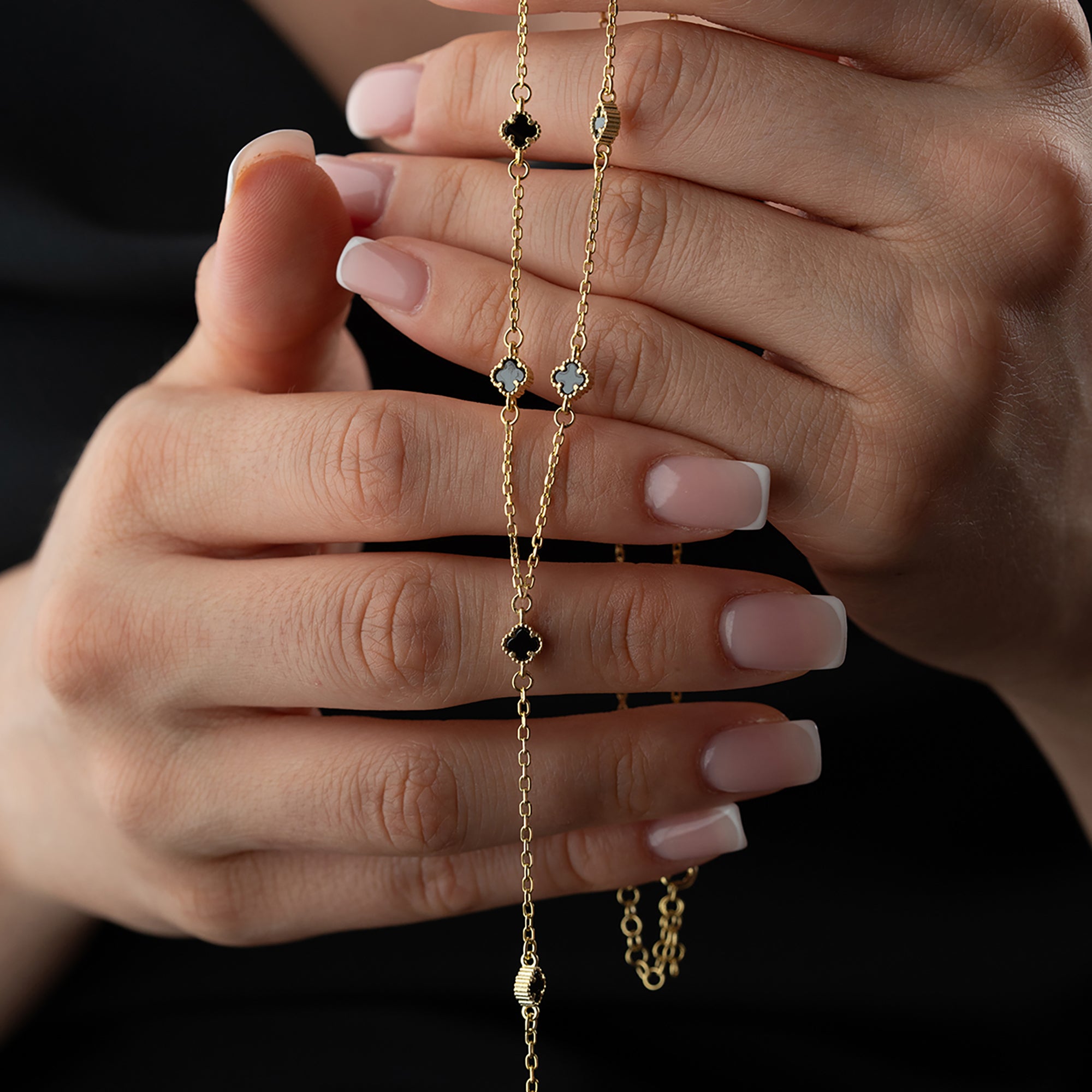 SİYAH MİNİ YONCA Y KOLYE  | 925 GÜMÜŞ