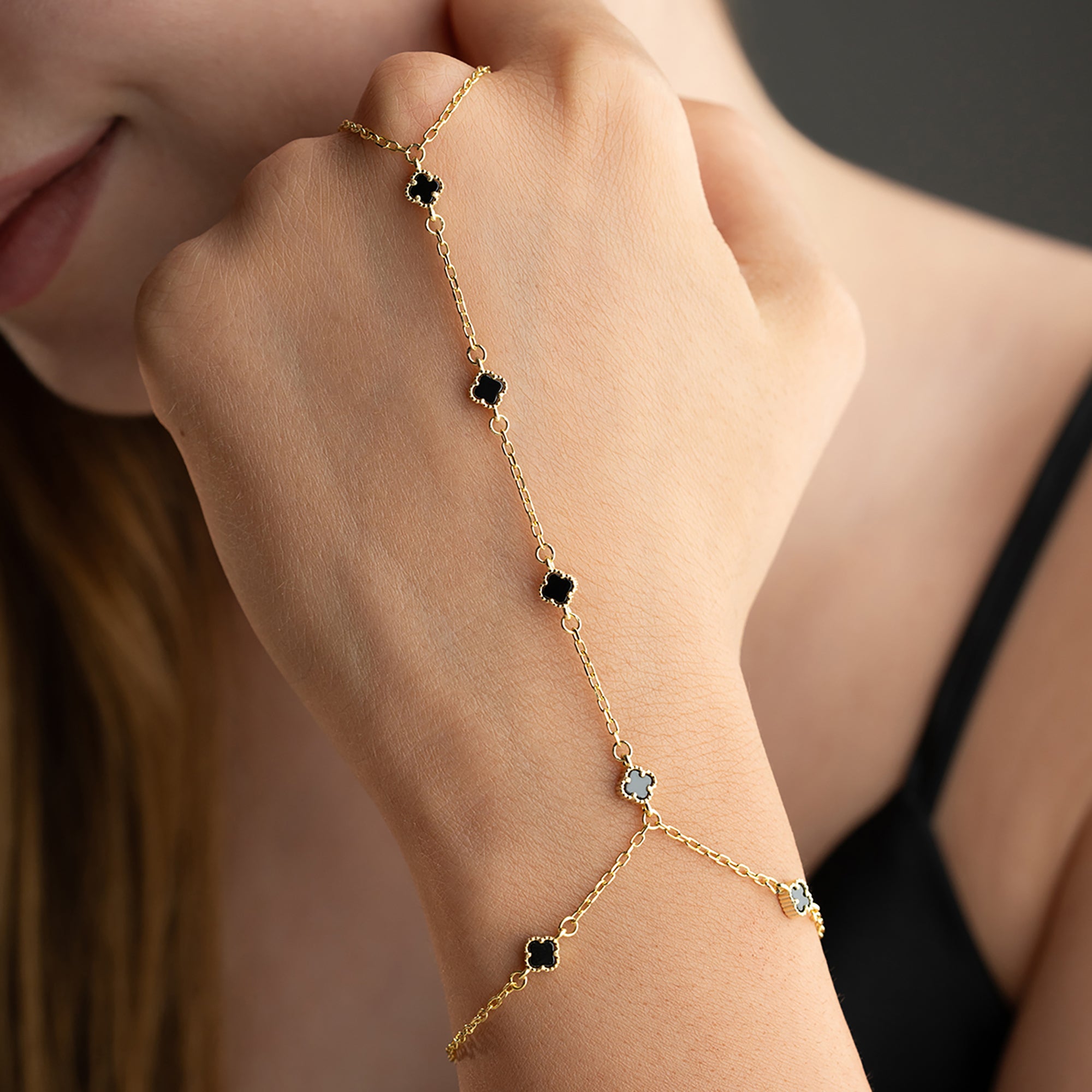 SİYAH MİNİ YONCA ŞAHMERAN | 925 GÜMÜŞ