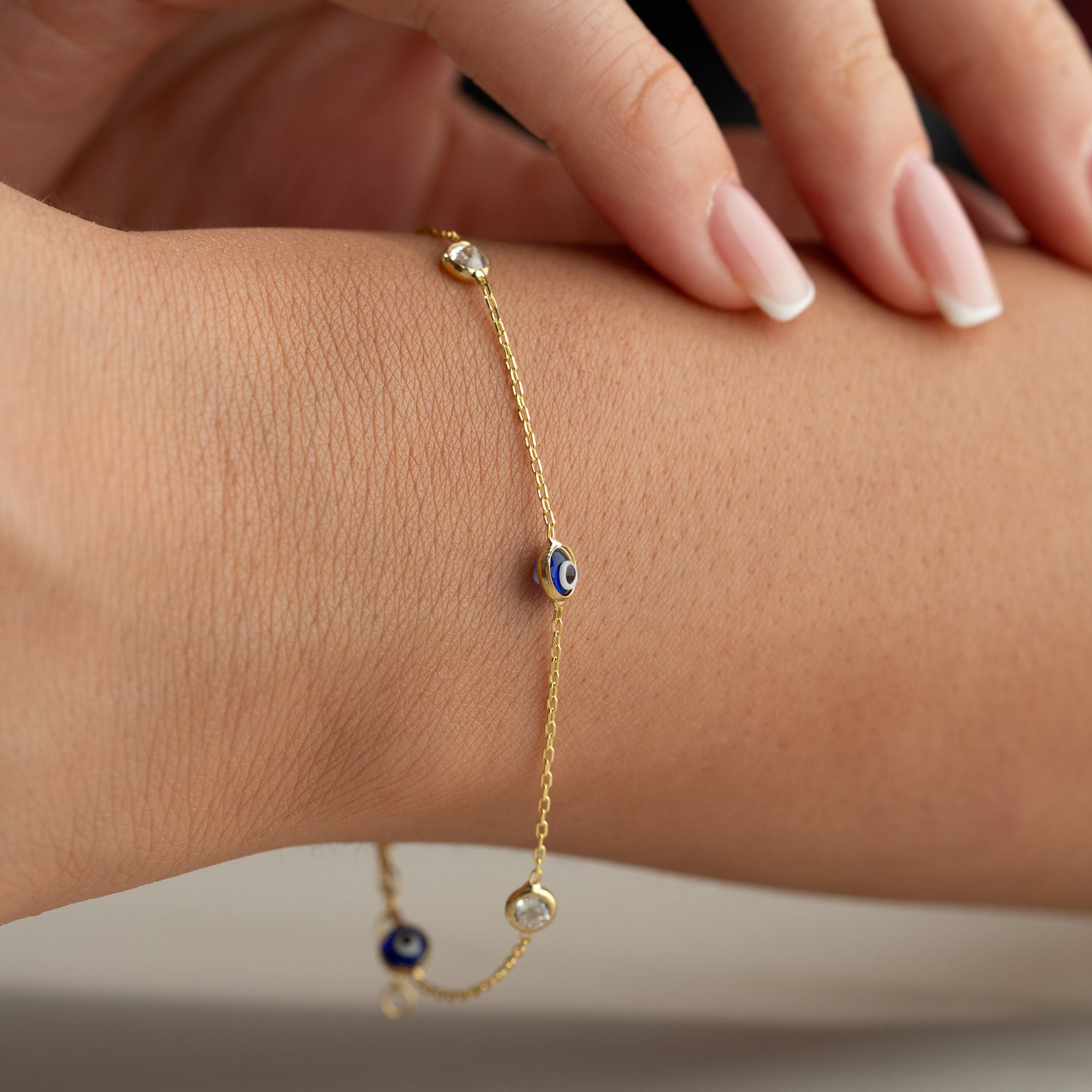 MİNİMAL ÇOKLU NAZAR BİLEKLİK | 925 GÜMÜŞ