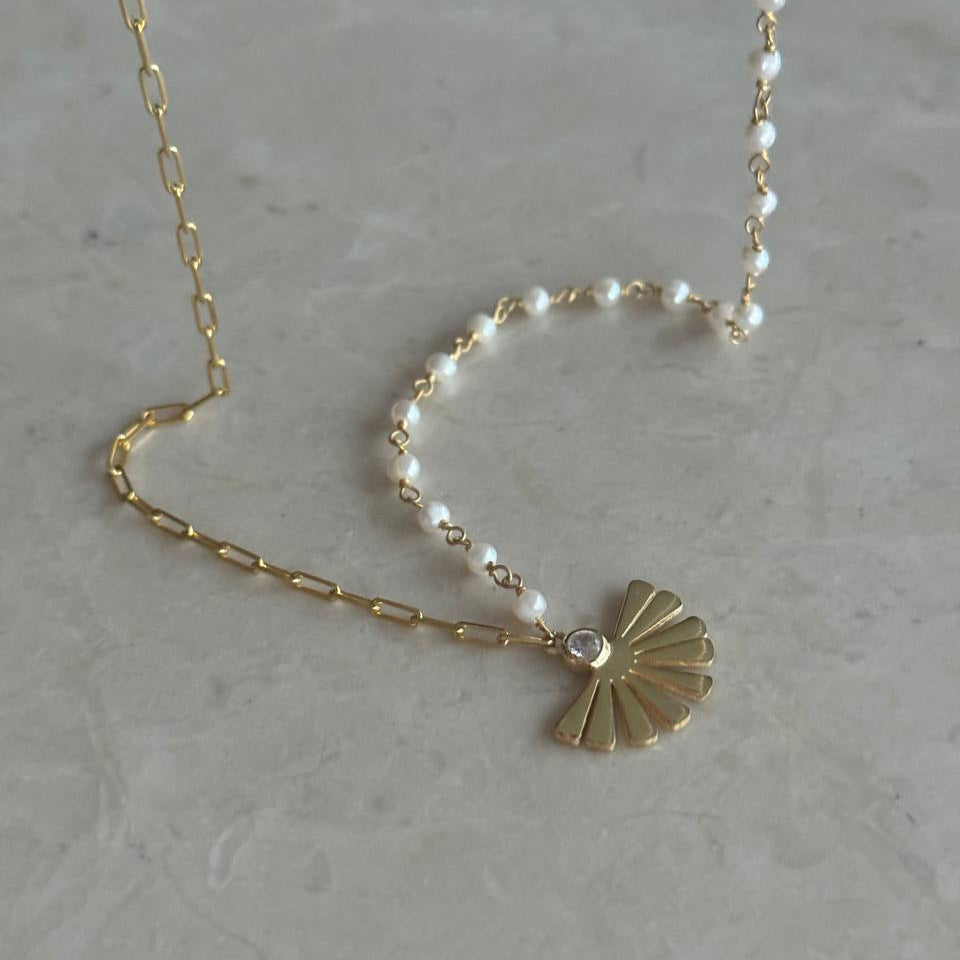 İNCİLİ SWITCH YELPAZE KOLYE | 925 GÜMÜŞ