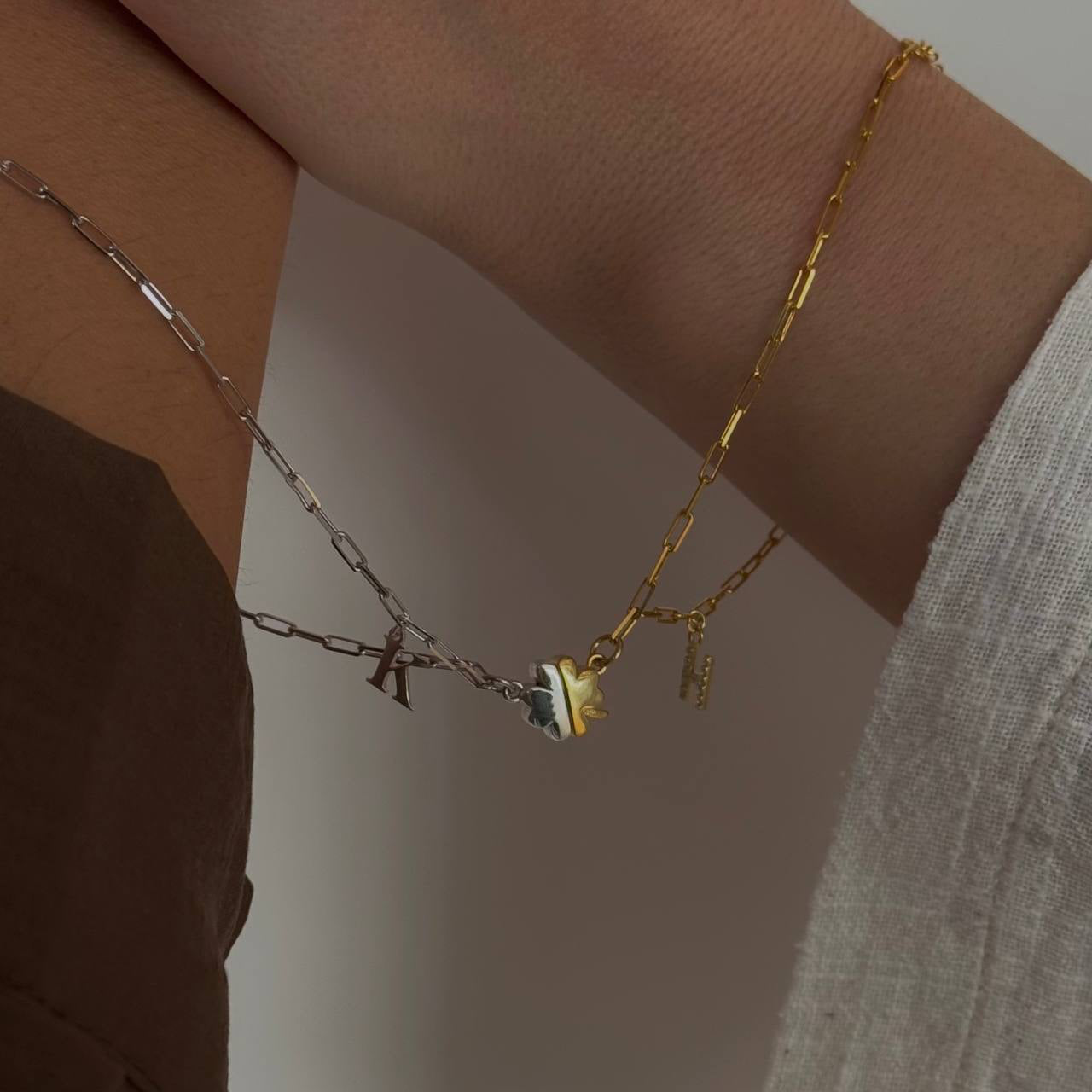 MIKNATISLI YONCA HARFLİ ÇİFT BİLEKLİK | 925 GÜMÜŞ