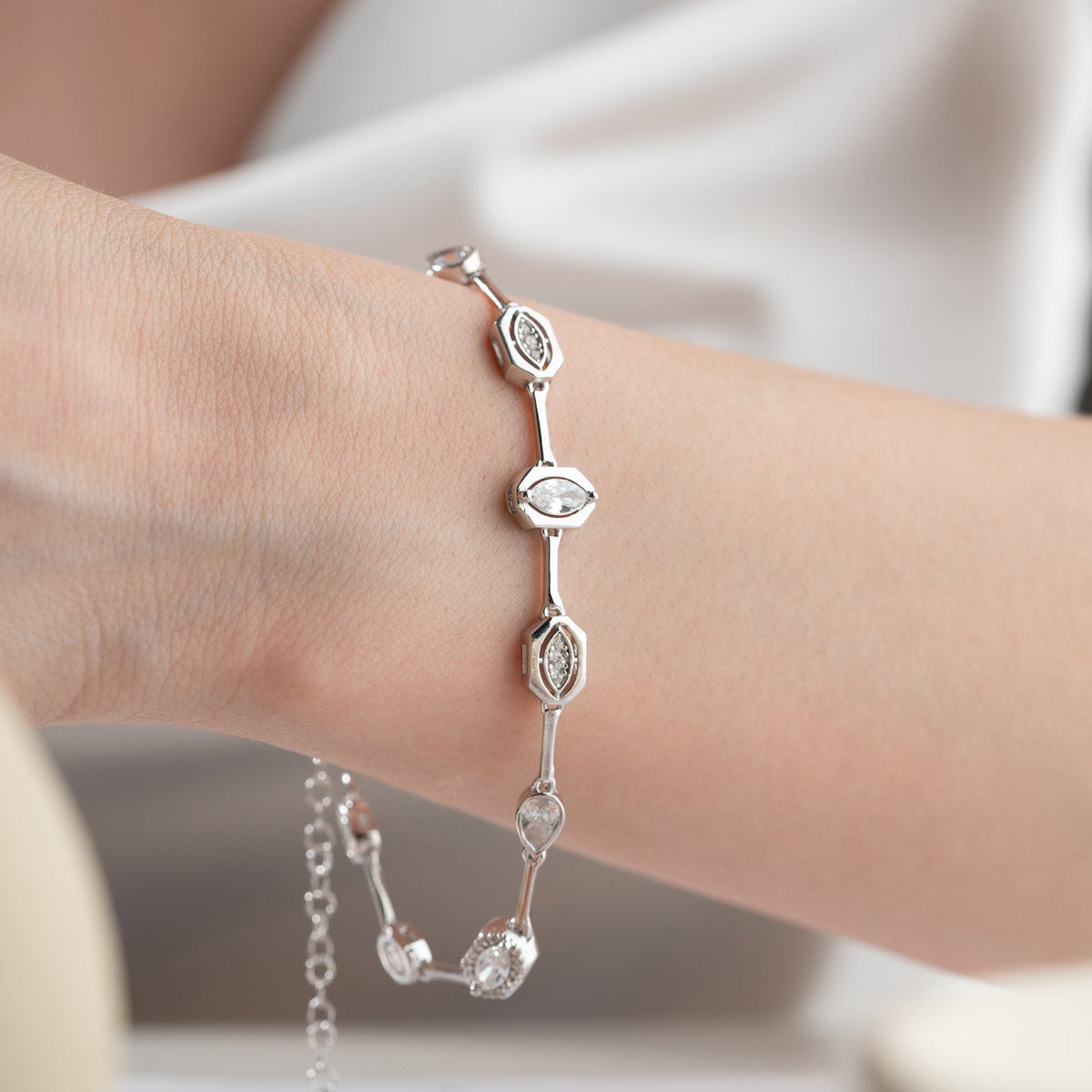 Asimetrik Mix Taşlı Bileklik | 925 Ayar Gümüş – Jeweliay Jewelry – 17