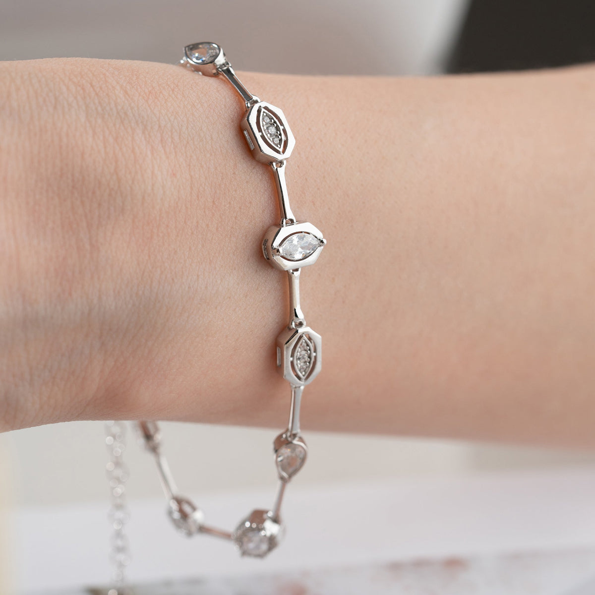Asimetrik Mix Taşlı Bileklik | 925 Ayar Gümüş – Jeweliay Jewelry – 18
