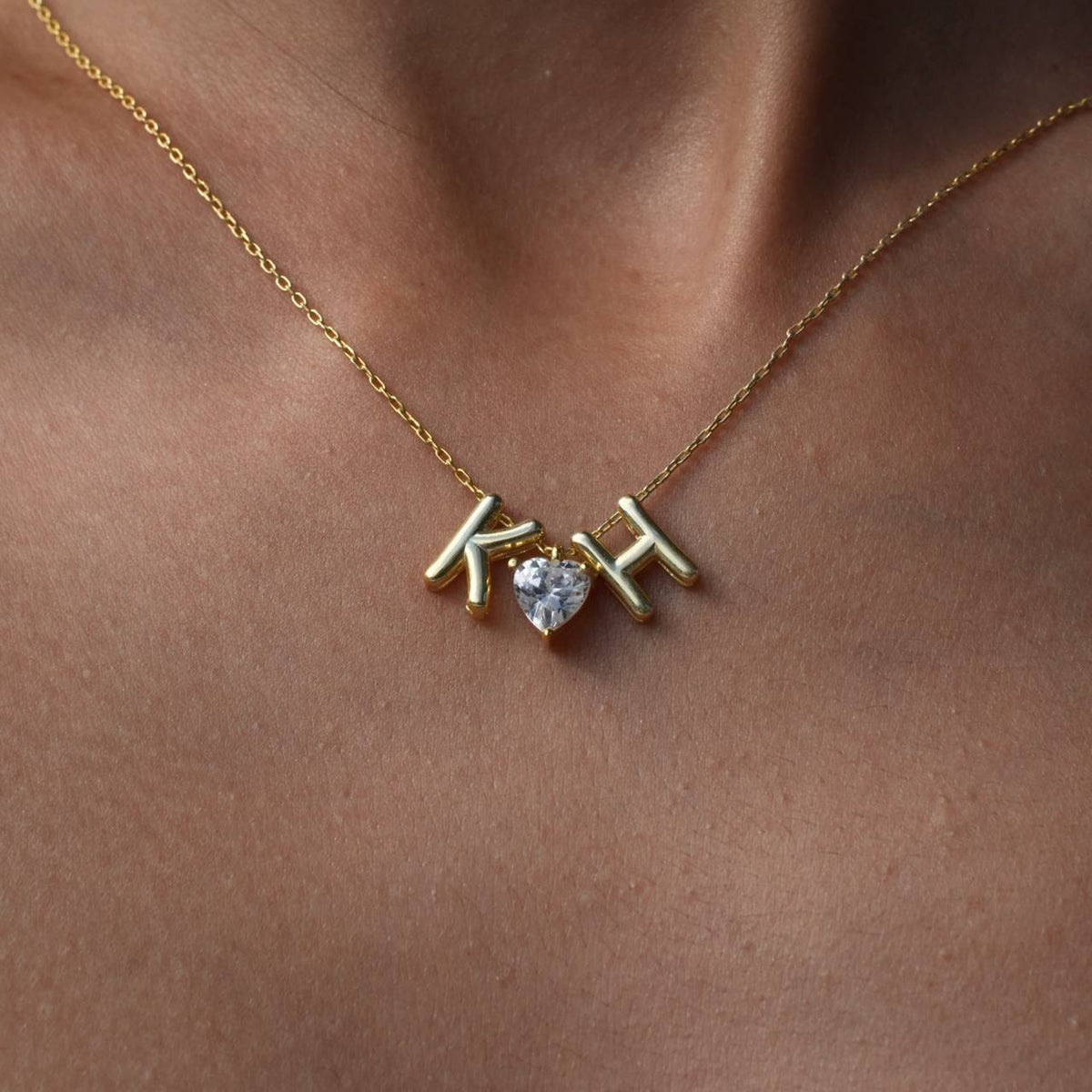 Kişiye Özel Bombeli Çift Harf Tek Taş Kalpli Kolye | 925 Ayar Gümüş – Jeweliay Jewelry – 7
