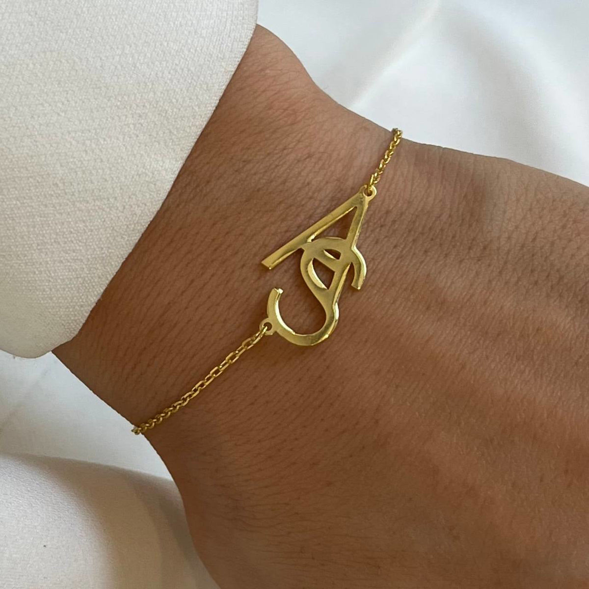 Kişiye Özel İç İçe Harfli Bileklik | 925 Ayar Gümüş – Jeweliay Jewelry – 8