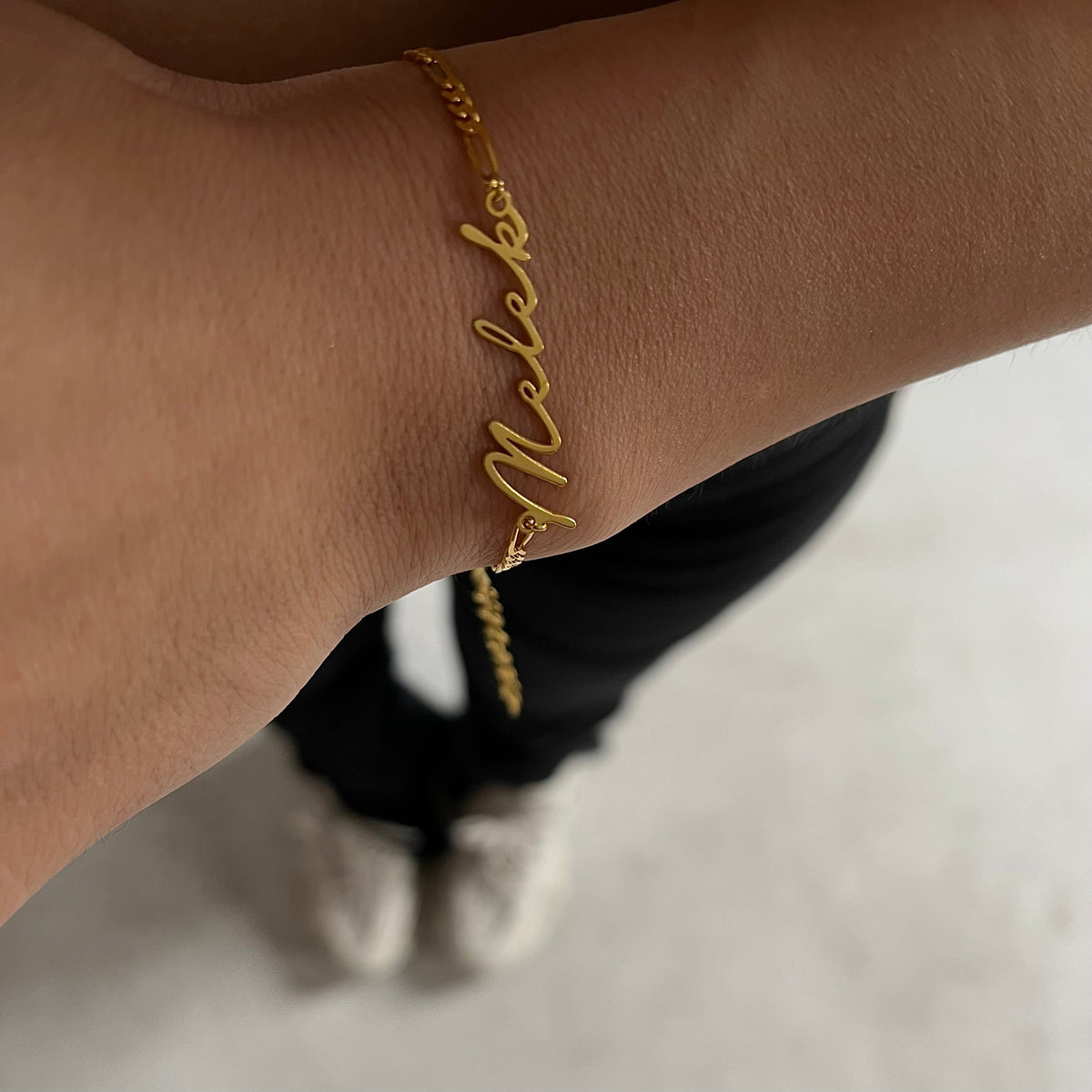 Kişiye Özel İsim Yazılı İmza Figaro Zincir Bileklik | 925 Ayar Gümüş – Jeweliay Jewelry – 4